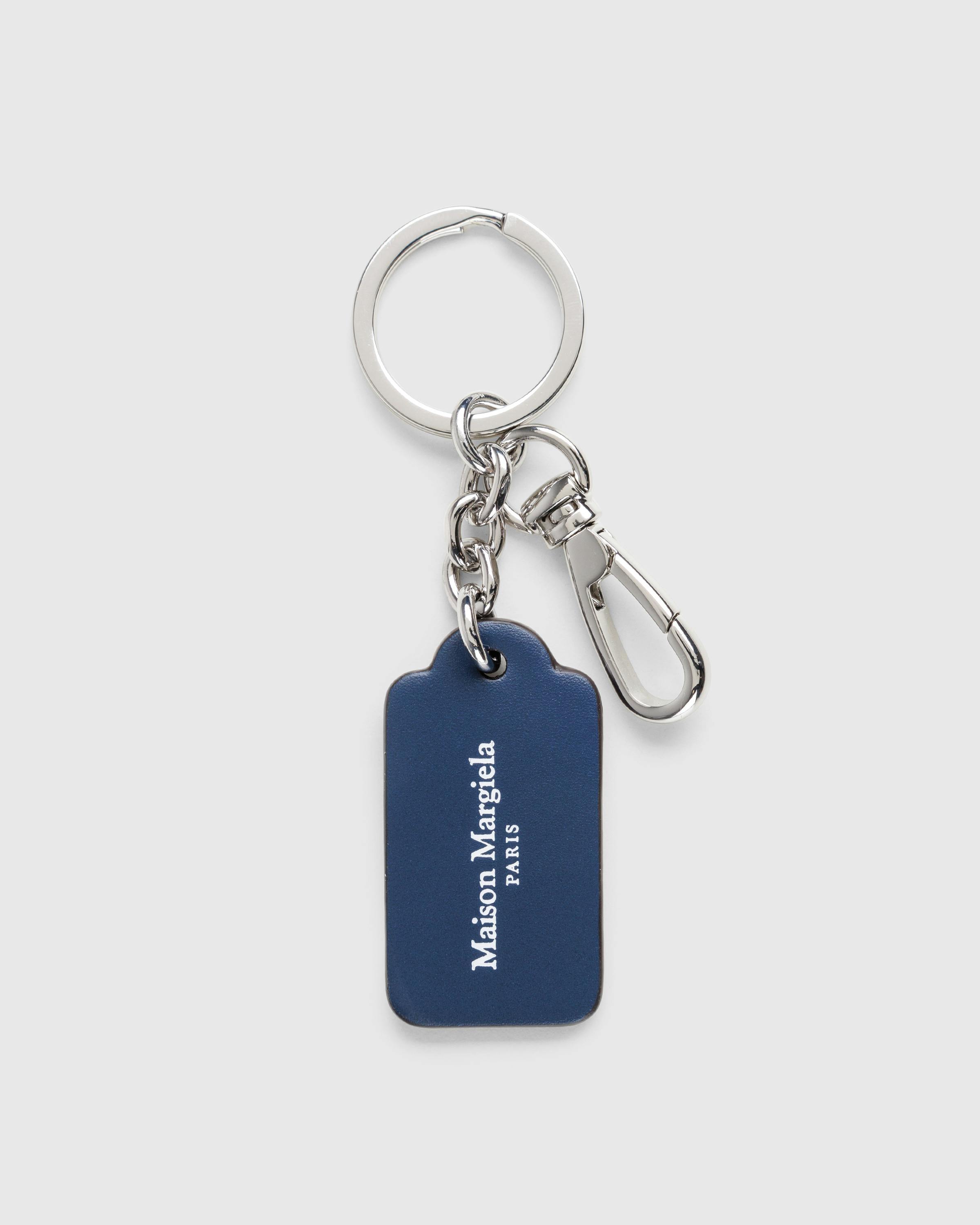 Maison Margiela – Four Stitches Key Ring Elephant/Cosmo - Keychains - Grey - Image 1