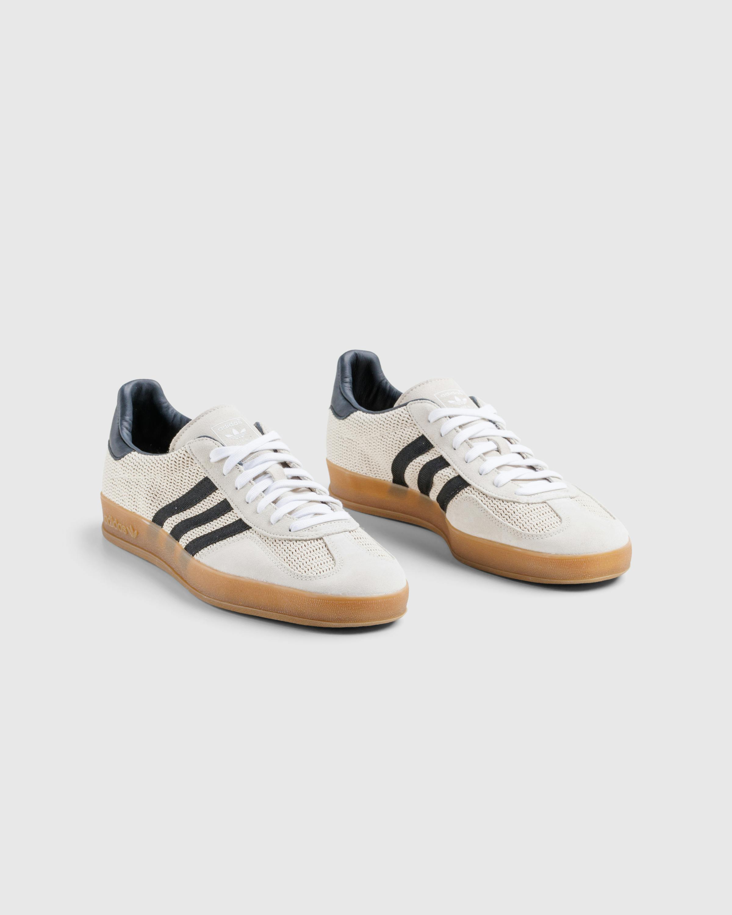 Adidas – Gazelle Indoor Aluminum/Black/Gum Beige - Low Top Sneakers - Beige - Image 3