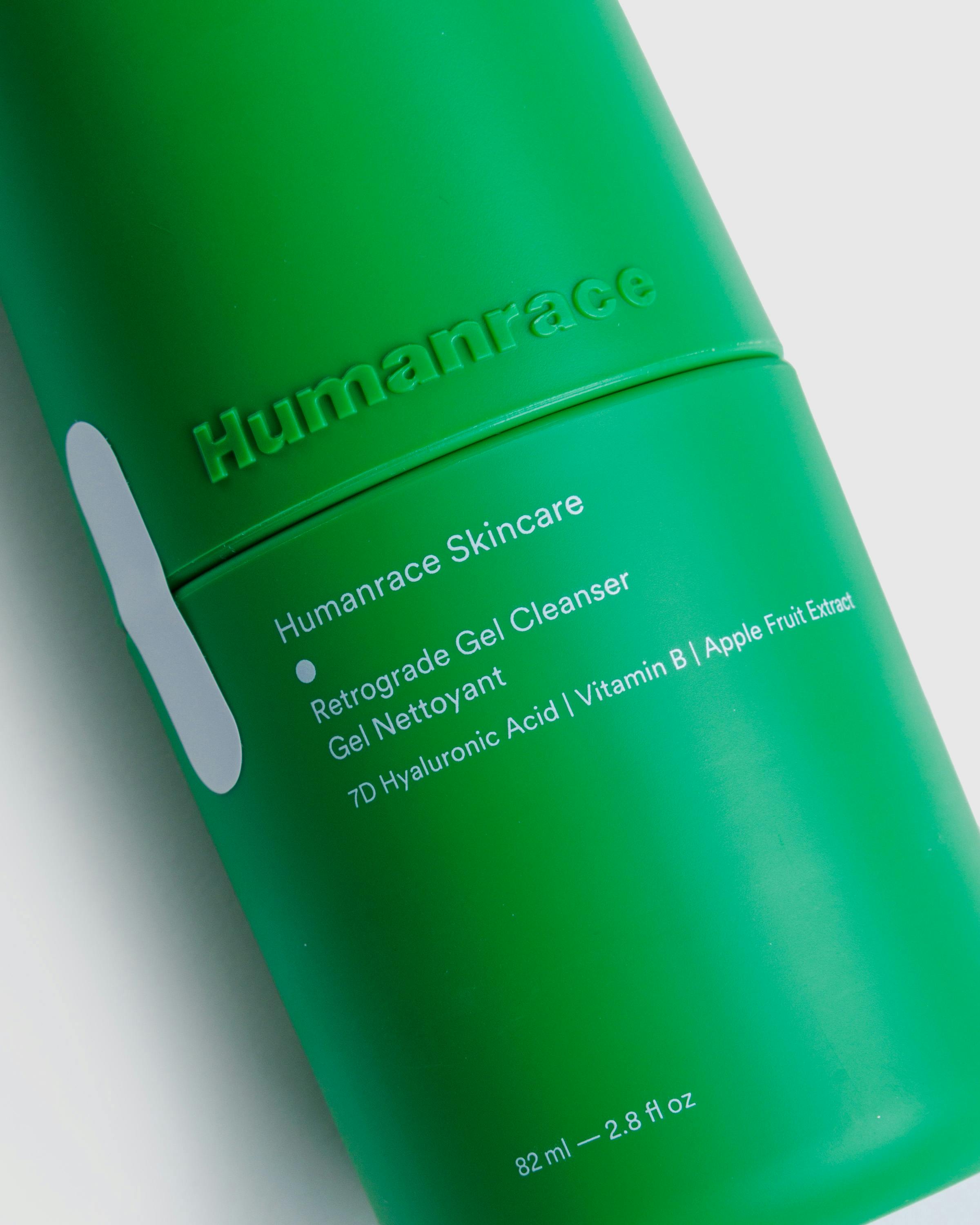 Humanrace – 7D Retrograde Gel Cleanser Green - Body - Green - Image 2