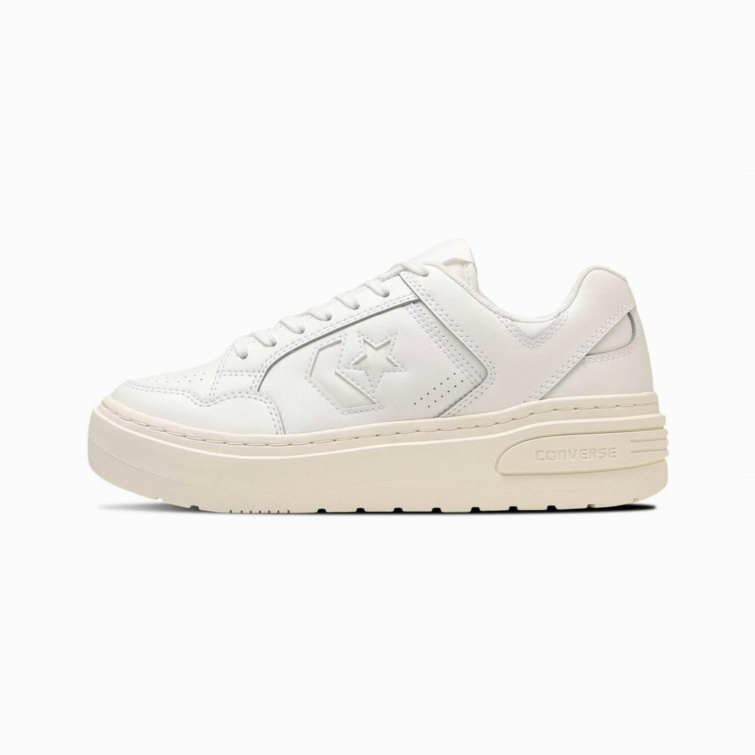 Converse Weapon PLTS Ox sneaker in low-top white and cream colorways