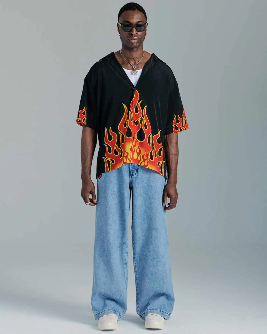 JNCO jeans worn by models