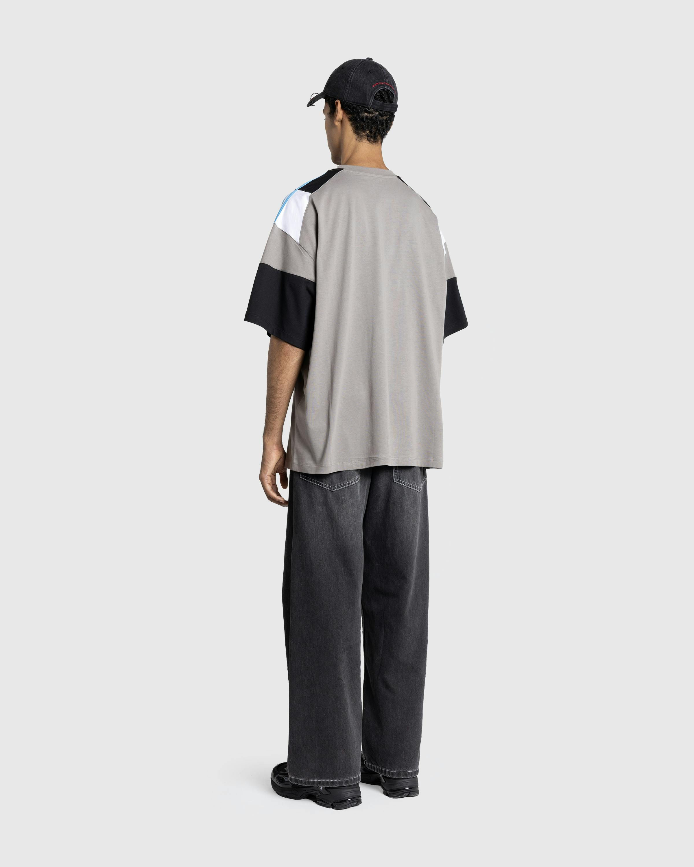 Martine Rose – Oversized Paneled T-Shirt Grey - T-Shirts - Grey - Image 6