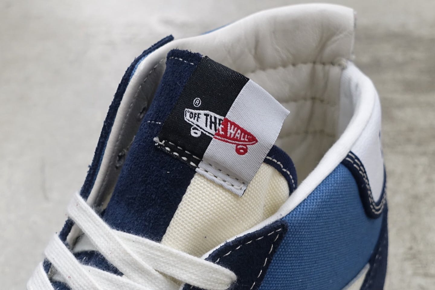 vans clash the wall sneakers 2024