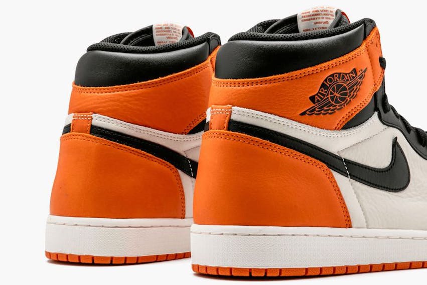 air jordan 1 shattered backboard sneakers 2025