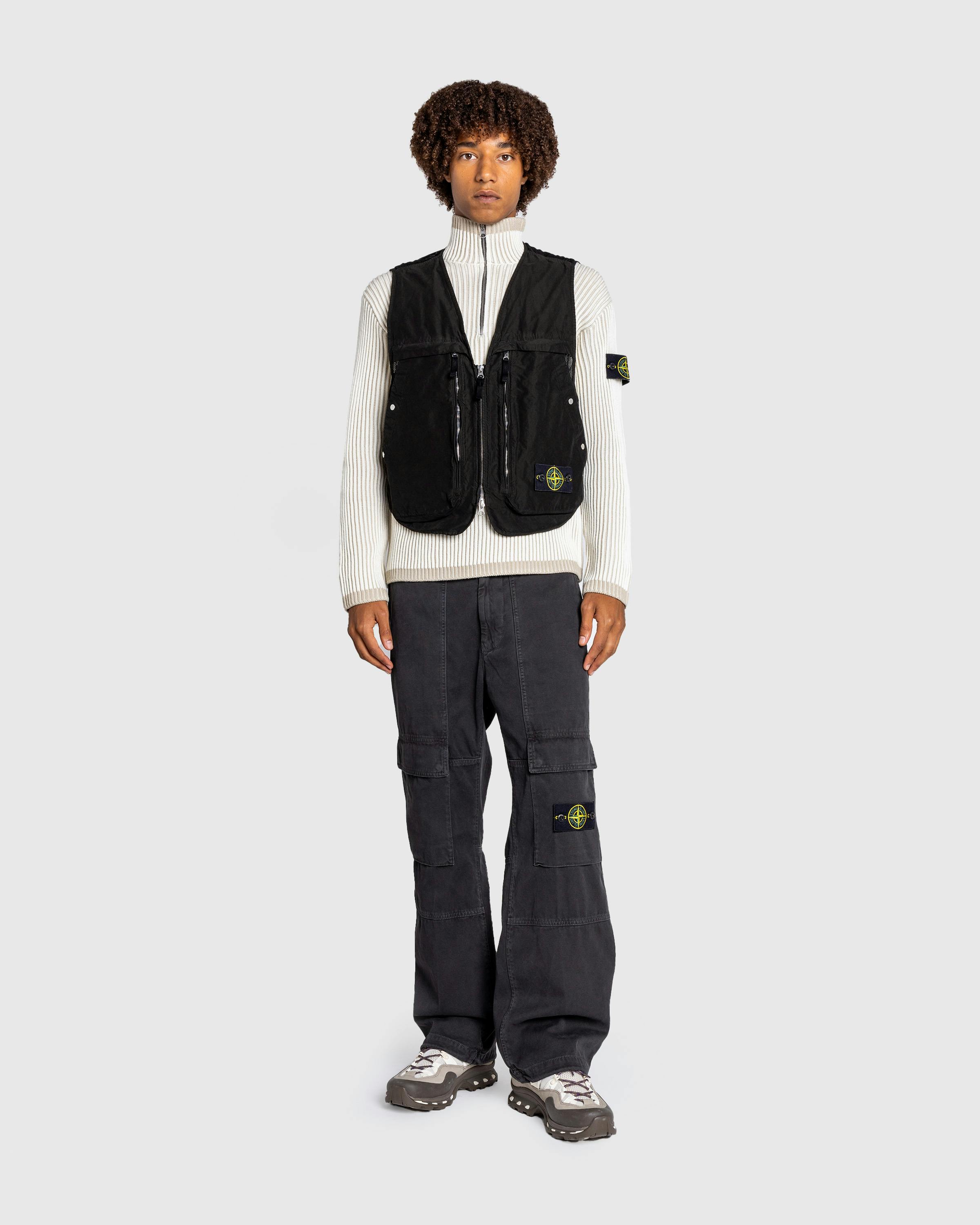 Stone Island – David Light-TC Vest Black - Vests - Black - Image 3