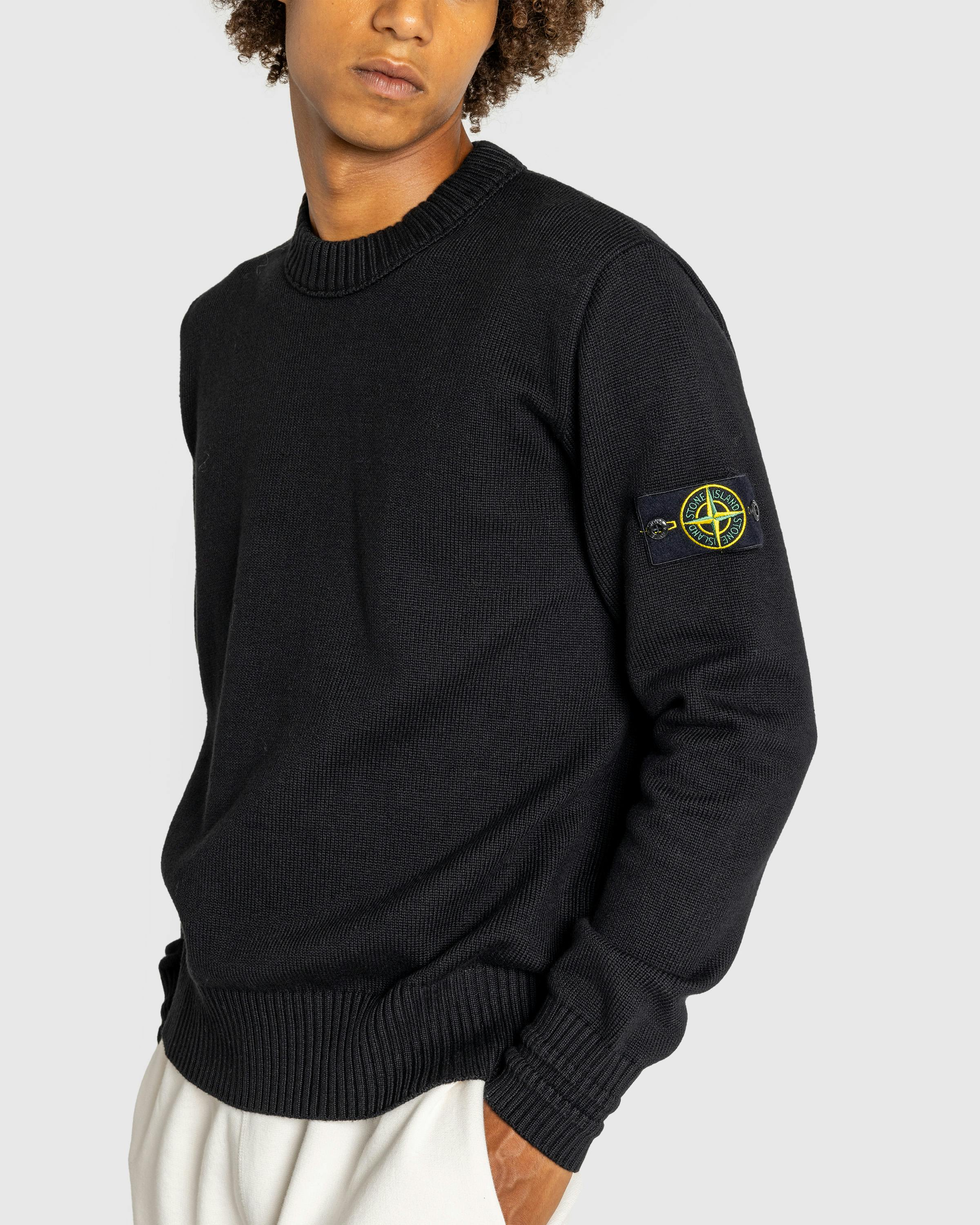 Stone Island – Compass Logo Badge Sweater Black - Crewnecks - Black - Image 4