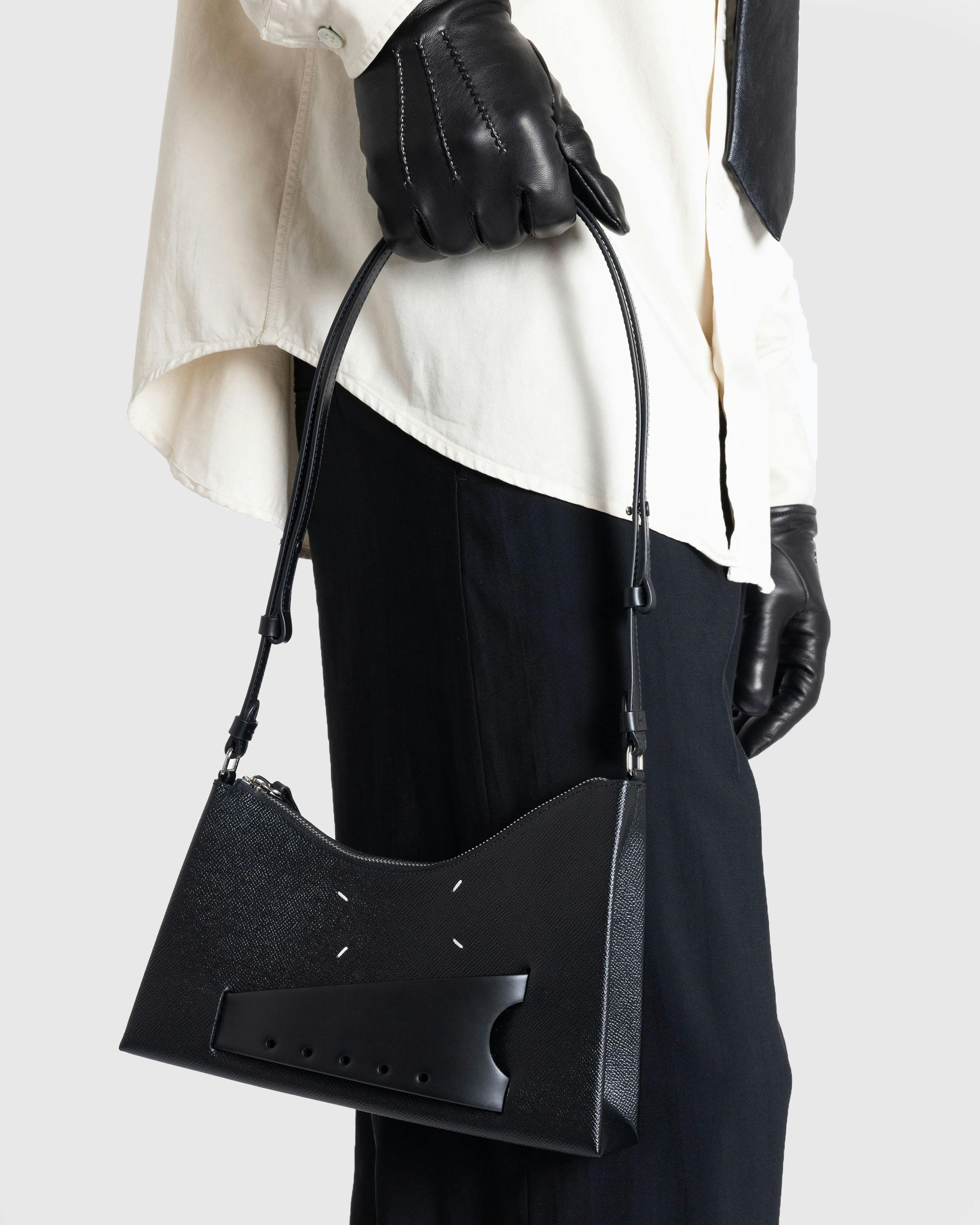 Maison Margiela – Snatched Hobo Small Black - Shoulder Bags - Black - Image 2