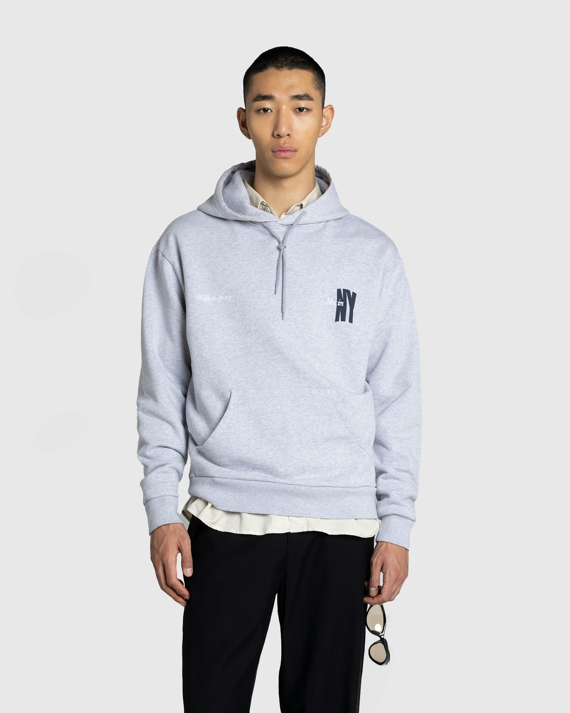 Highsnobiety – Not In New York Hoodie Grey - Hoodies - Melange Grey - Image 2