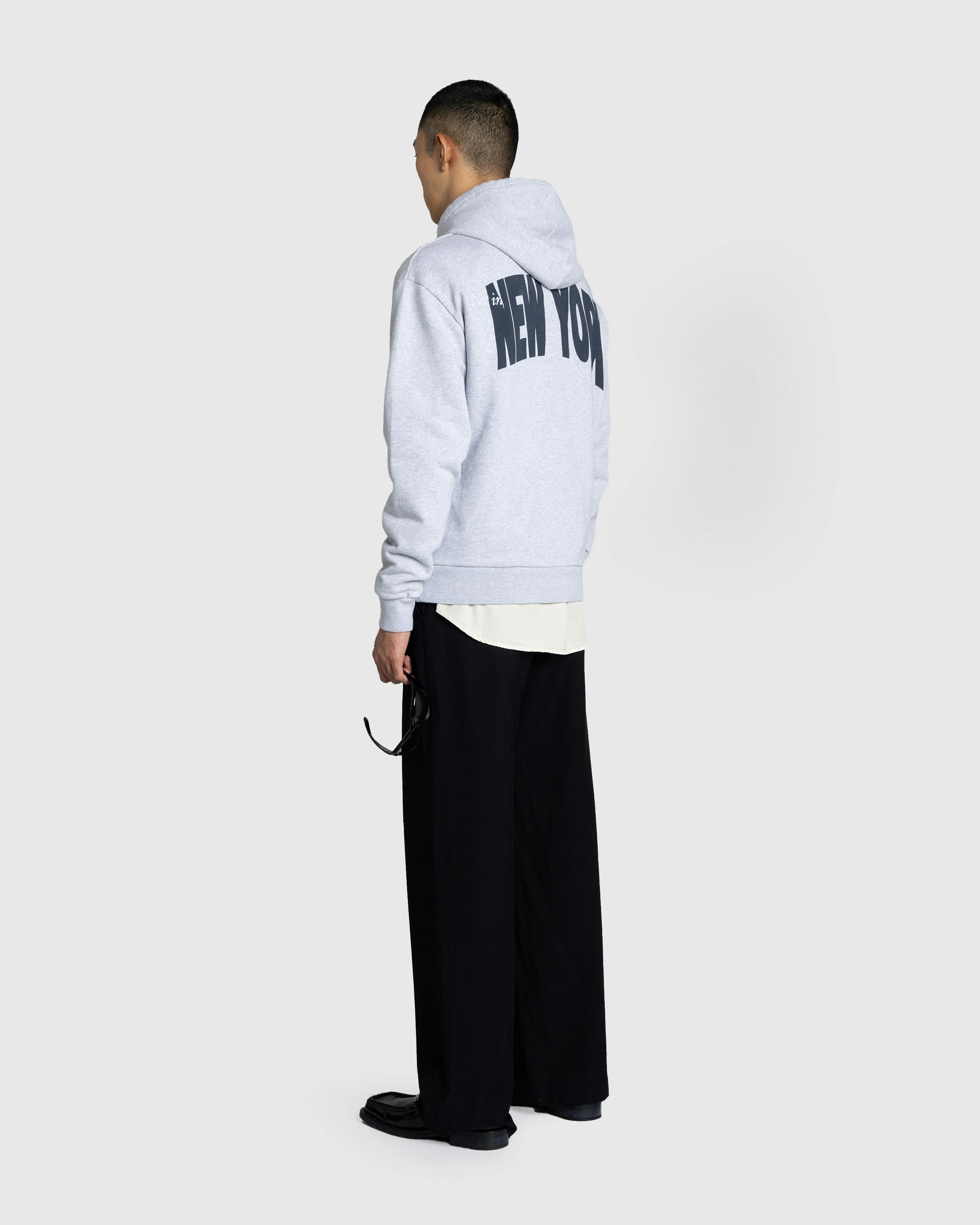 Highsnobiety – Not In New York Hoodie Grey - Hoodies - Melange Grey - Image 8