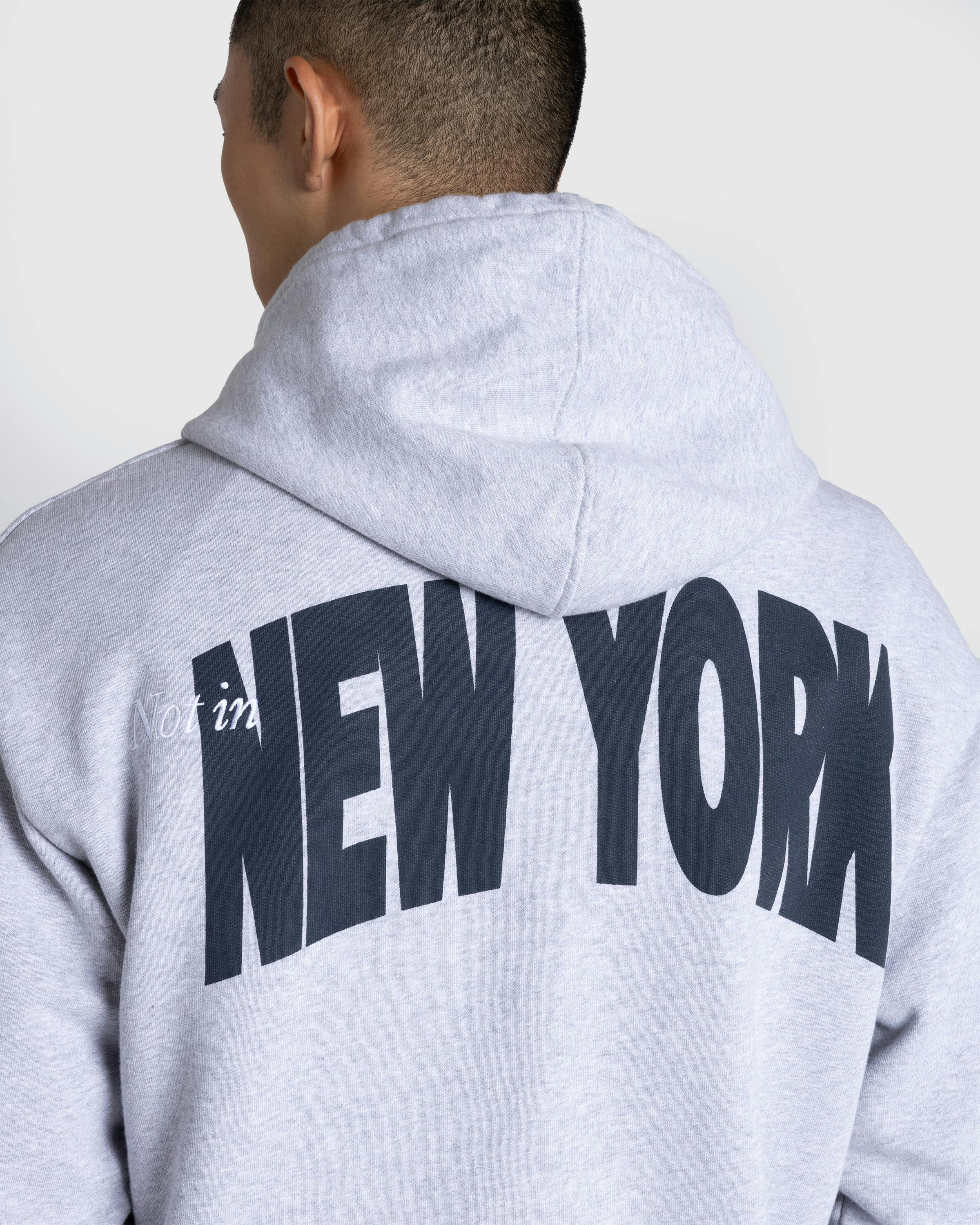 Highsnobiety – Not In New York Hoodie Grey - Hoodies - Melange Grey - Image 9