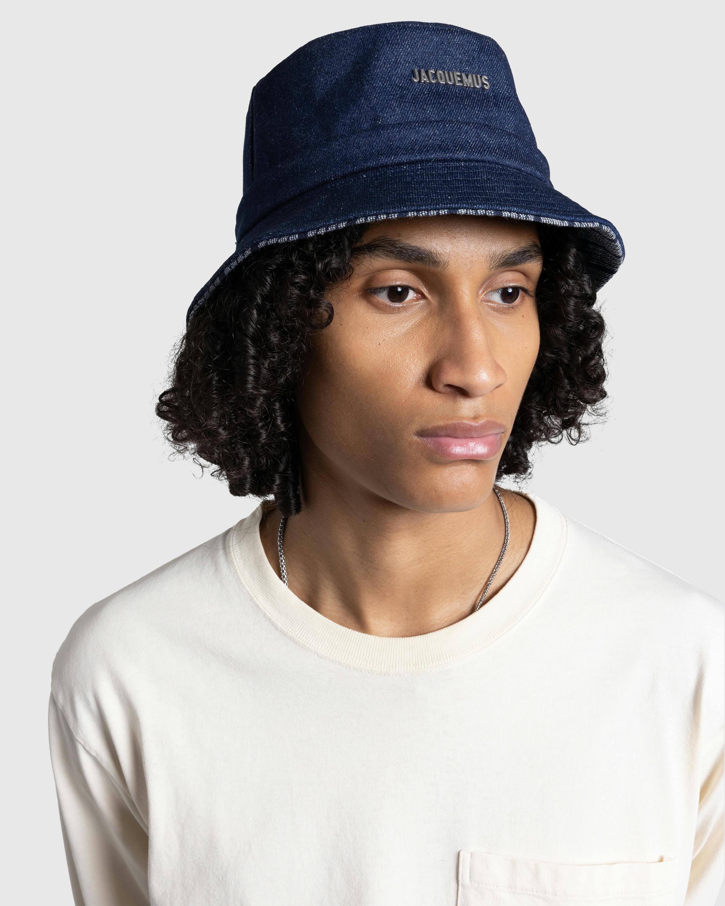 JACQUEMUS – Le Bob Gadjo Navy/Navy Stripe - Bucket Hats - Blue - Image 2