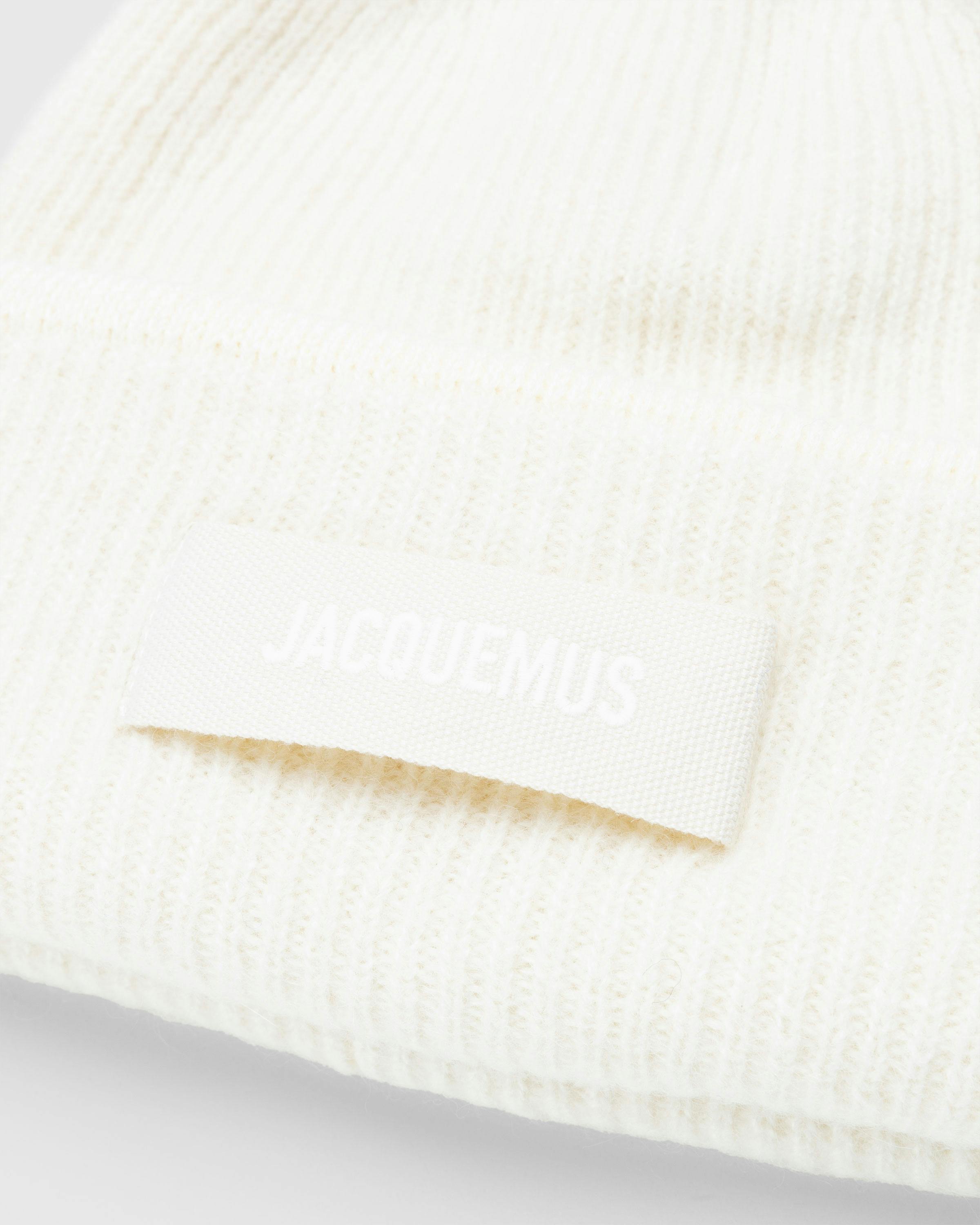 JACQUEMUS – Le Bonnet Grosgrain Off-White - Beanies - White - Image 4