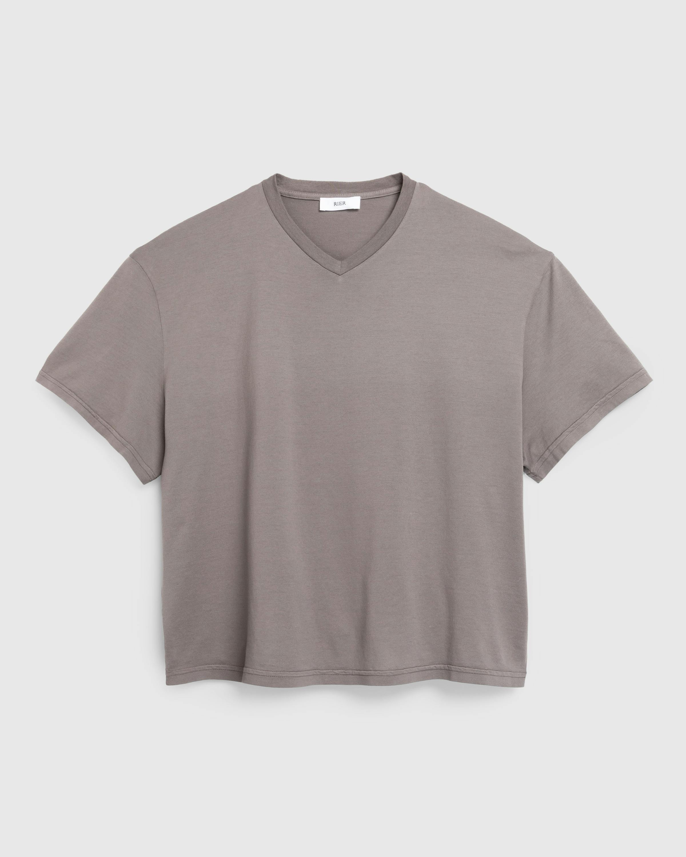 Rier – Jersey Cotton V-Neck T-Shirt Castlerock Brown - Shortsleeve Shirts - Brown - Image 1