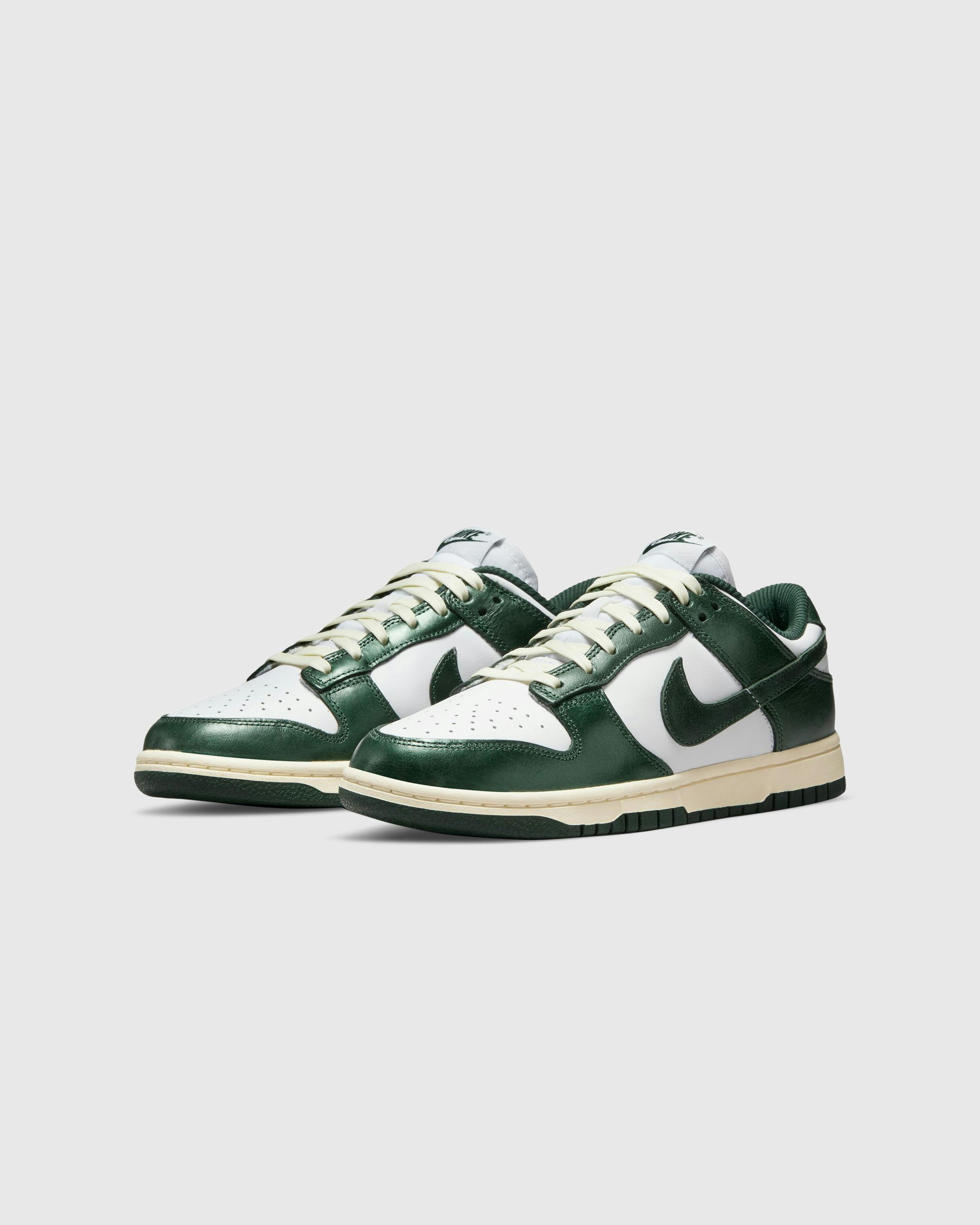 Nike – Dunk Low White/Pro Green-Coconut Milk - Low Top Sneakers - White - Image 5