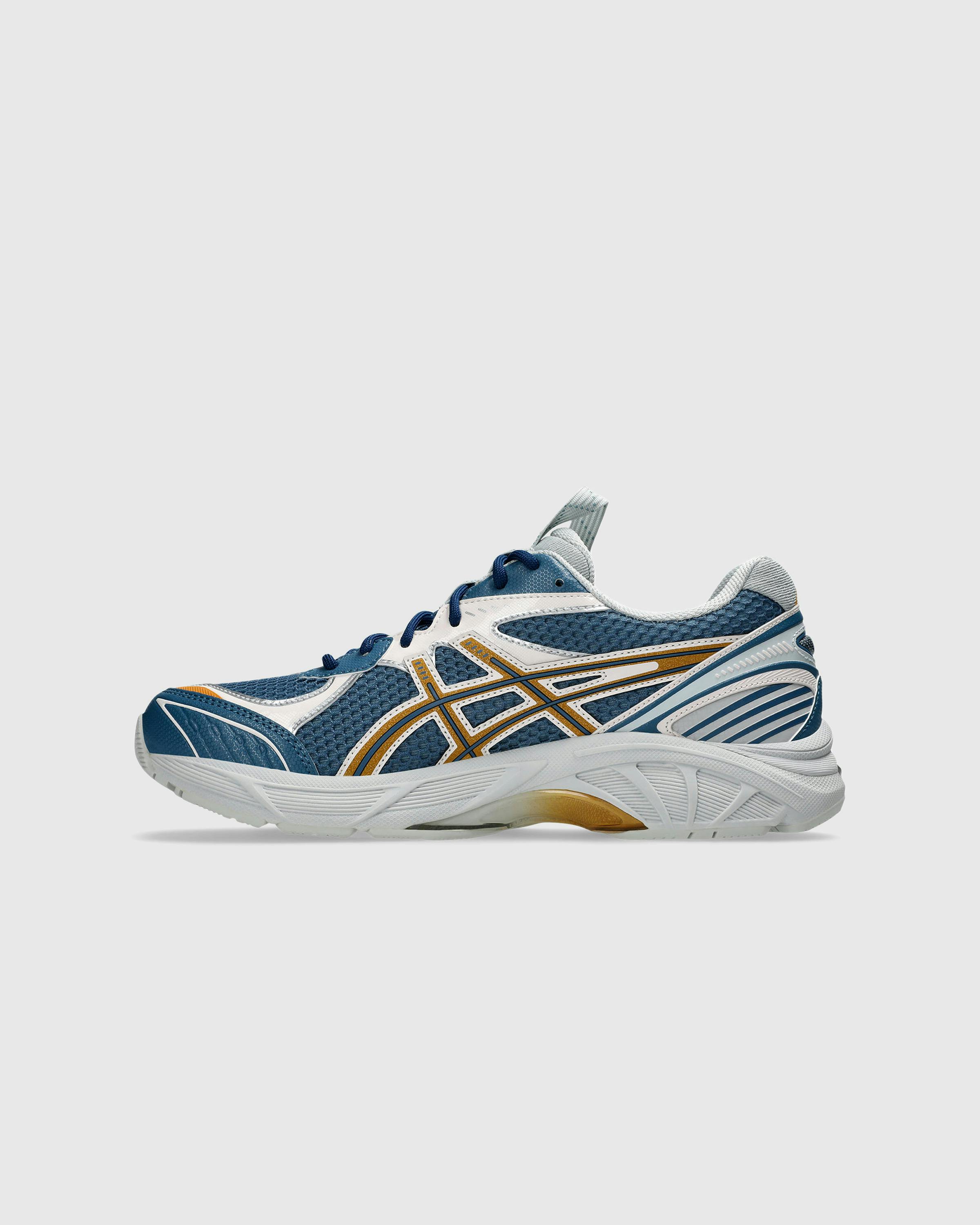 asics – UB8-S GT-2160 Azure/Pure Gold - Low Top Sneakers - Blue - Image 2