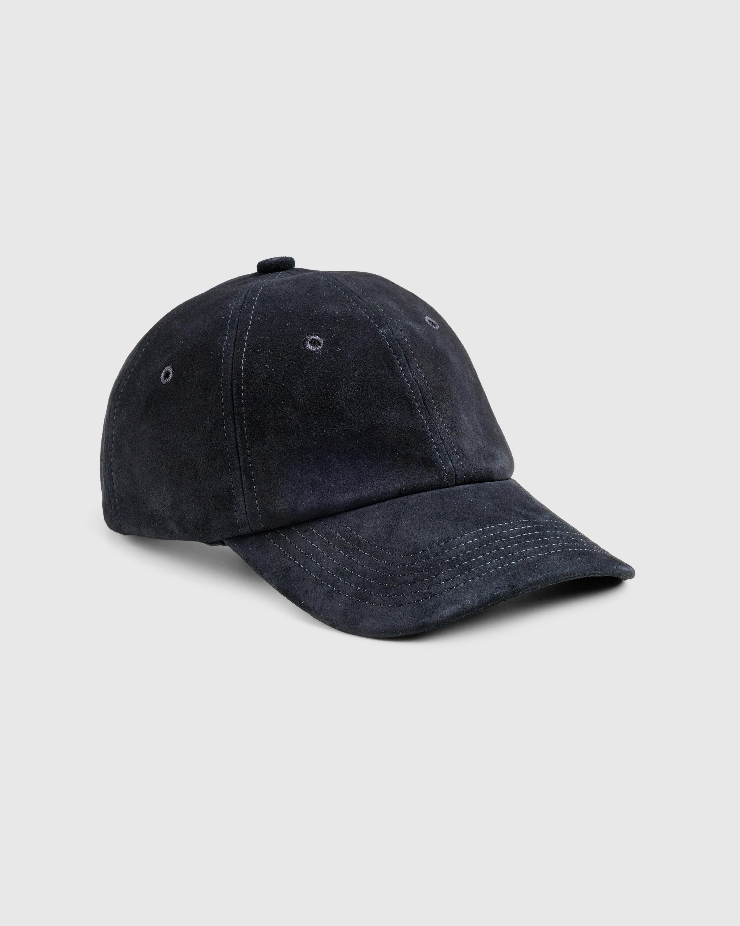 Levi's x JJJJound – SUEDE CAP BLACK - Caps - Black - Image 1