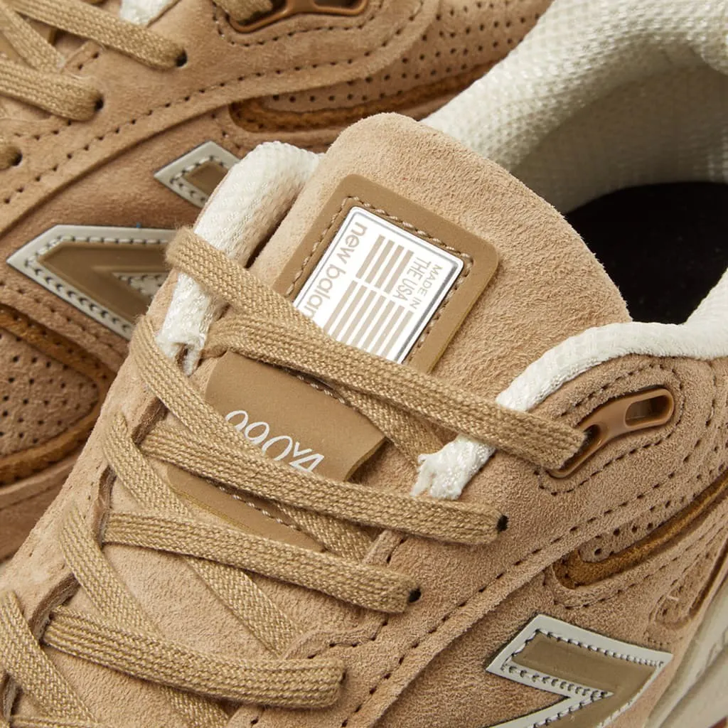 kith new balance 990v4 beige collab shoe