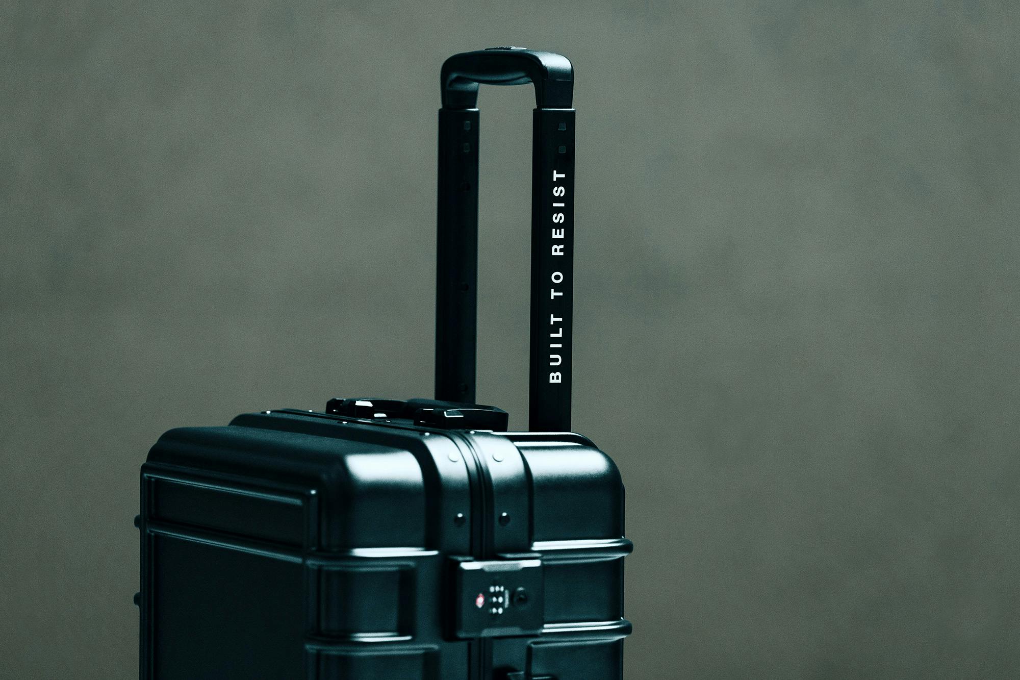 Eastpak Had-shell Suitcase