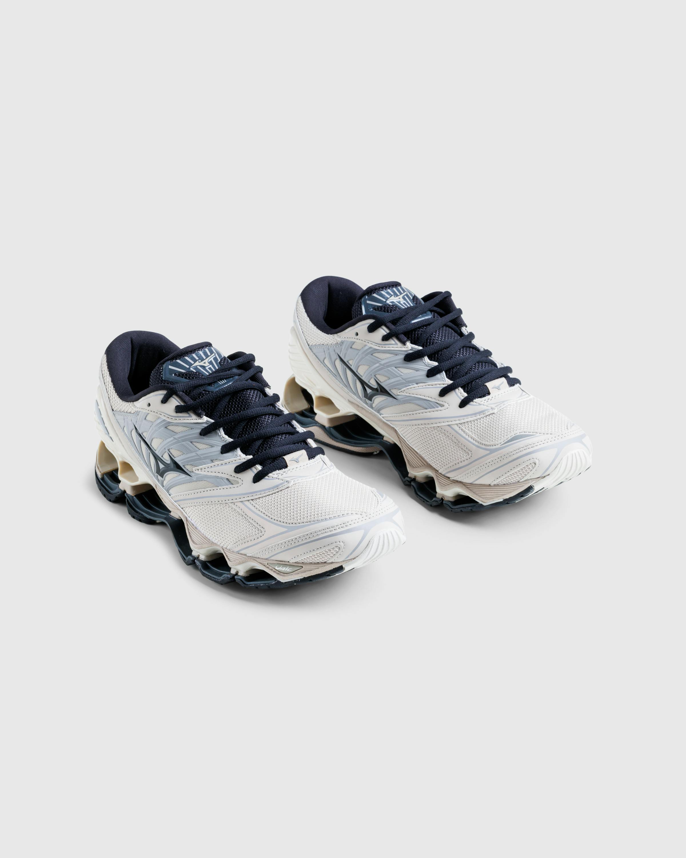 Mizuno – Wave Prophecy LS Silver Cloud/Black/Opal Grey - Low Top Sneakers - Grey - Image 3