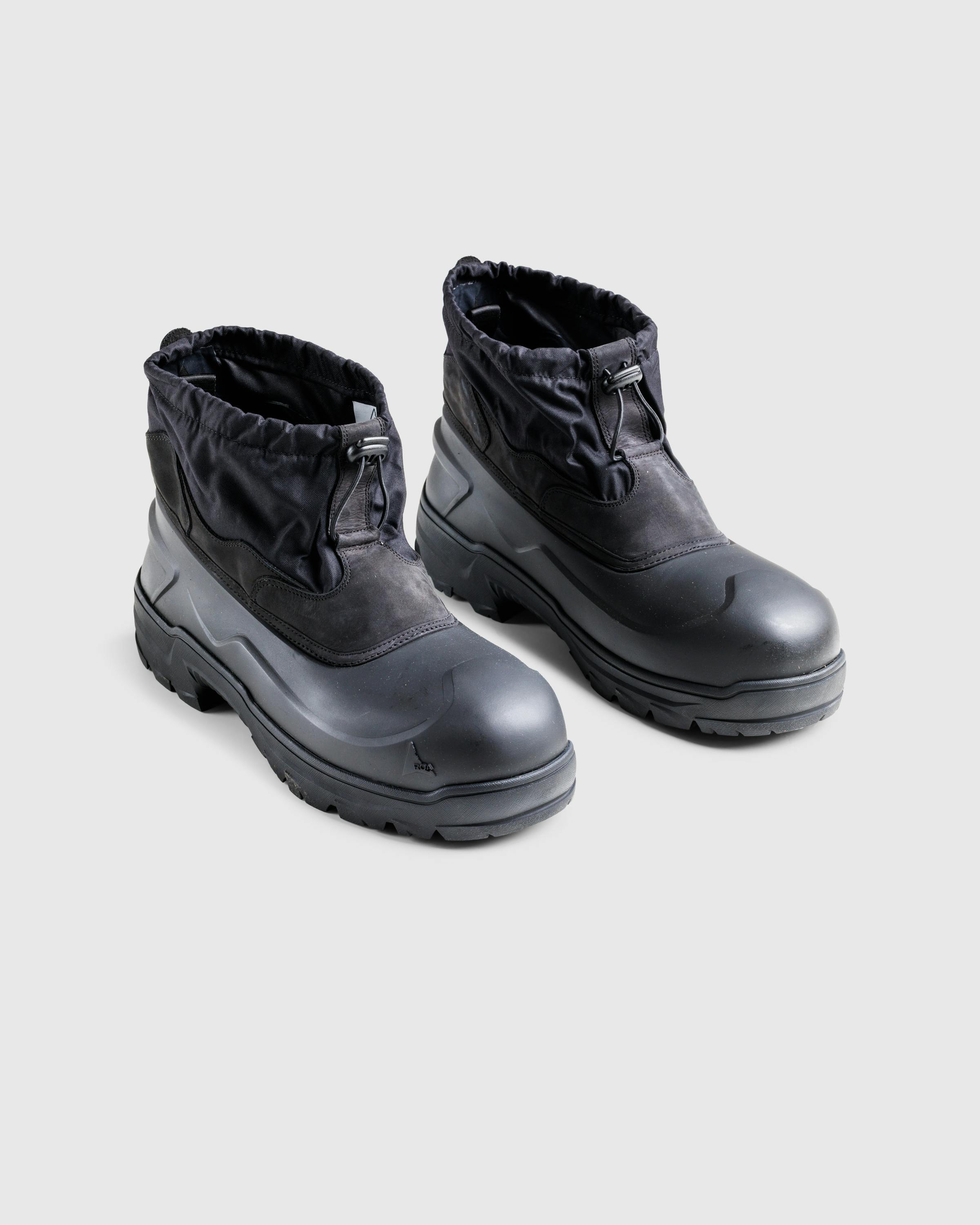 ROA – Low Top Rubber Boot Black - Low Top Sneakers - Black - Image 3