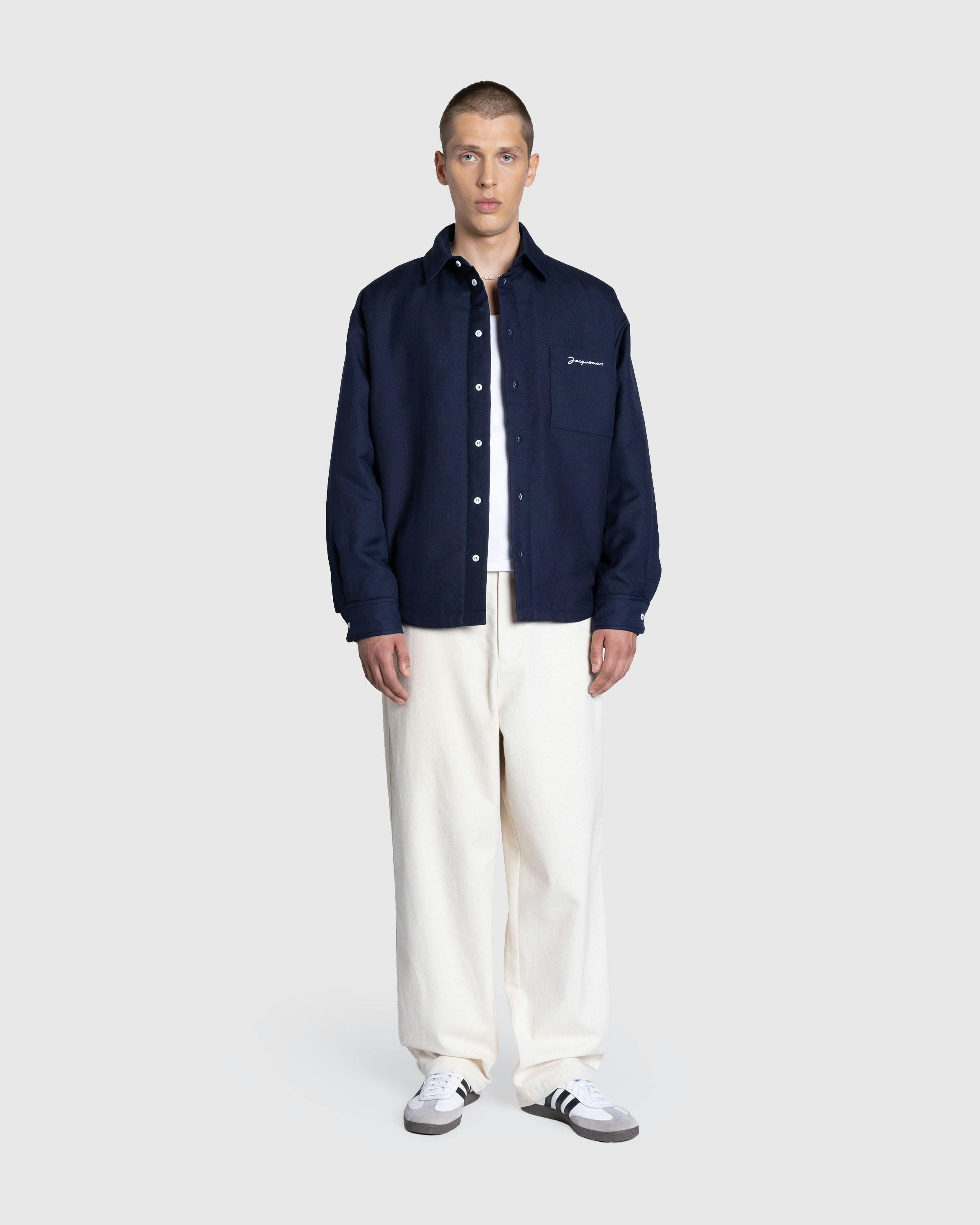 JACQUEMUS – La Chemise Boulanger Dark Navy - Overshirt - Blue - Image 3