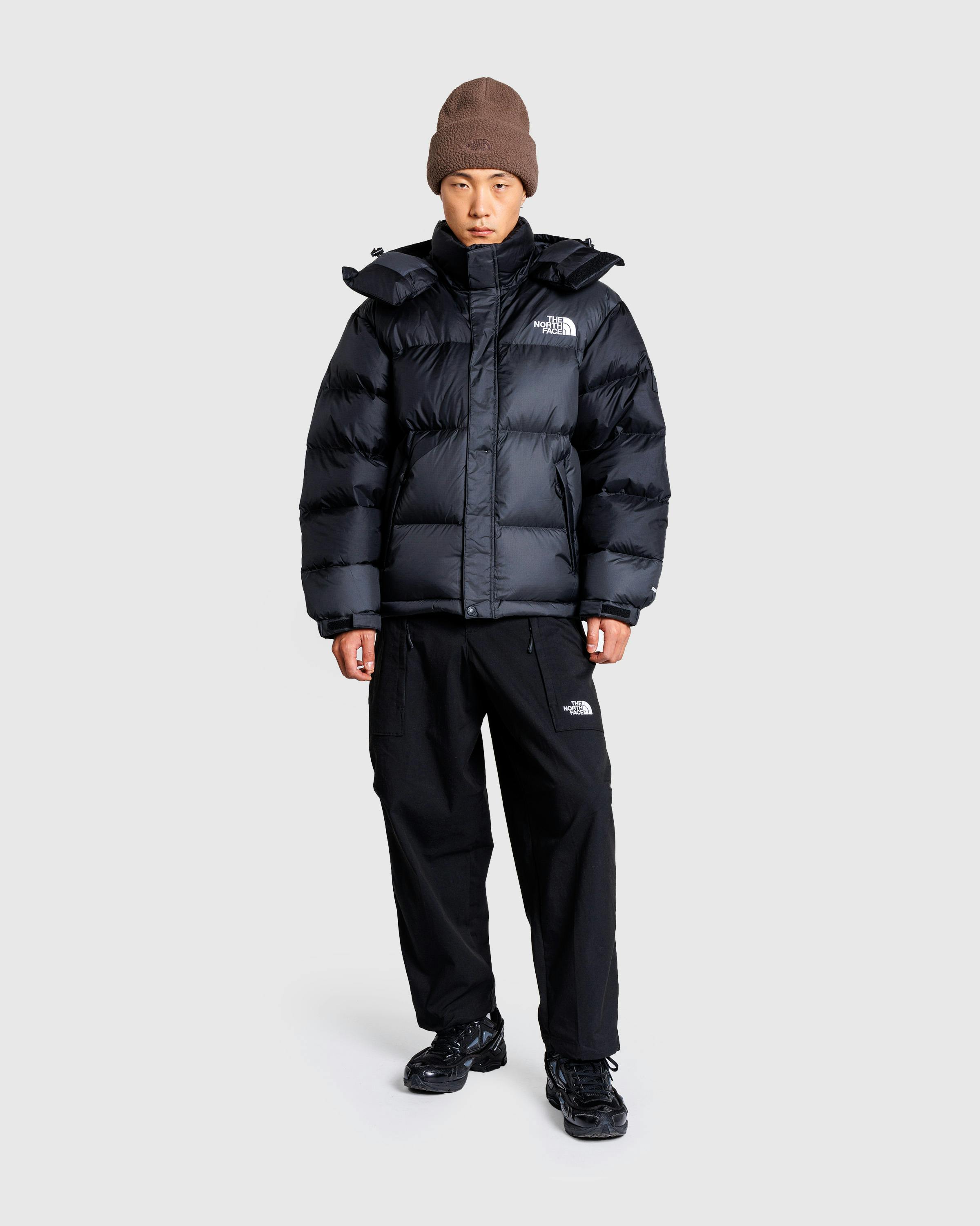 The North Face – M TNF x Yinka Ilori Down Puffer Jacket TNF Black/Asphalt Grey - Jackets - Black - Image 3