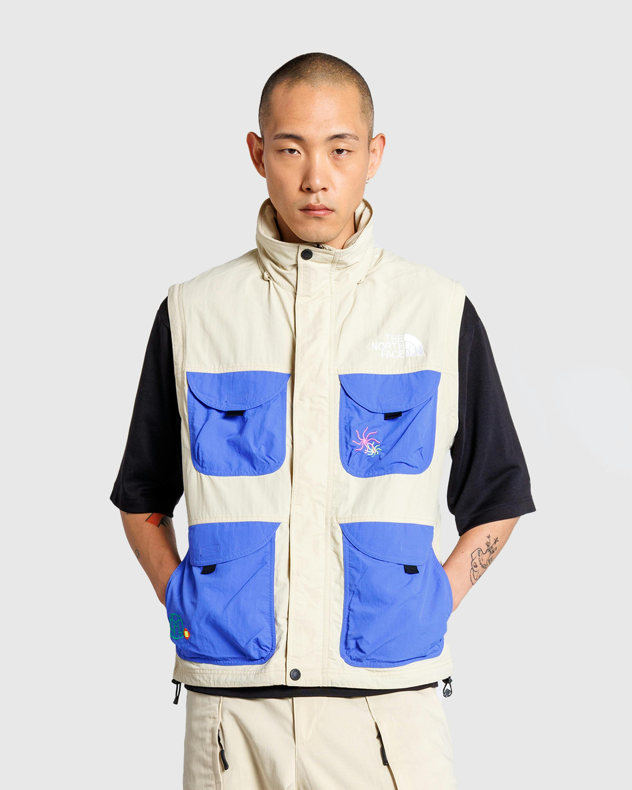 The North Face – M TNF x Yinka Ilori Convertible Jacket Gravel - Jackets - Beige - Image 7