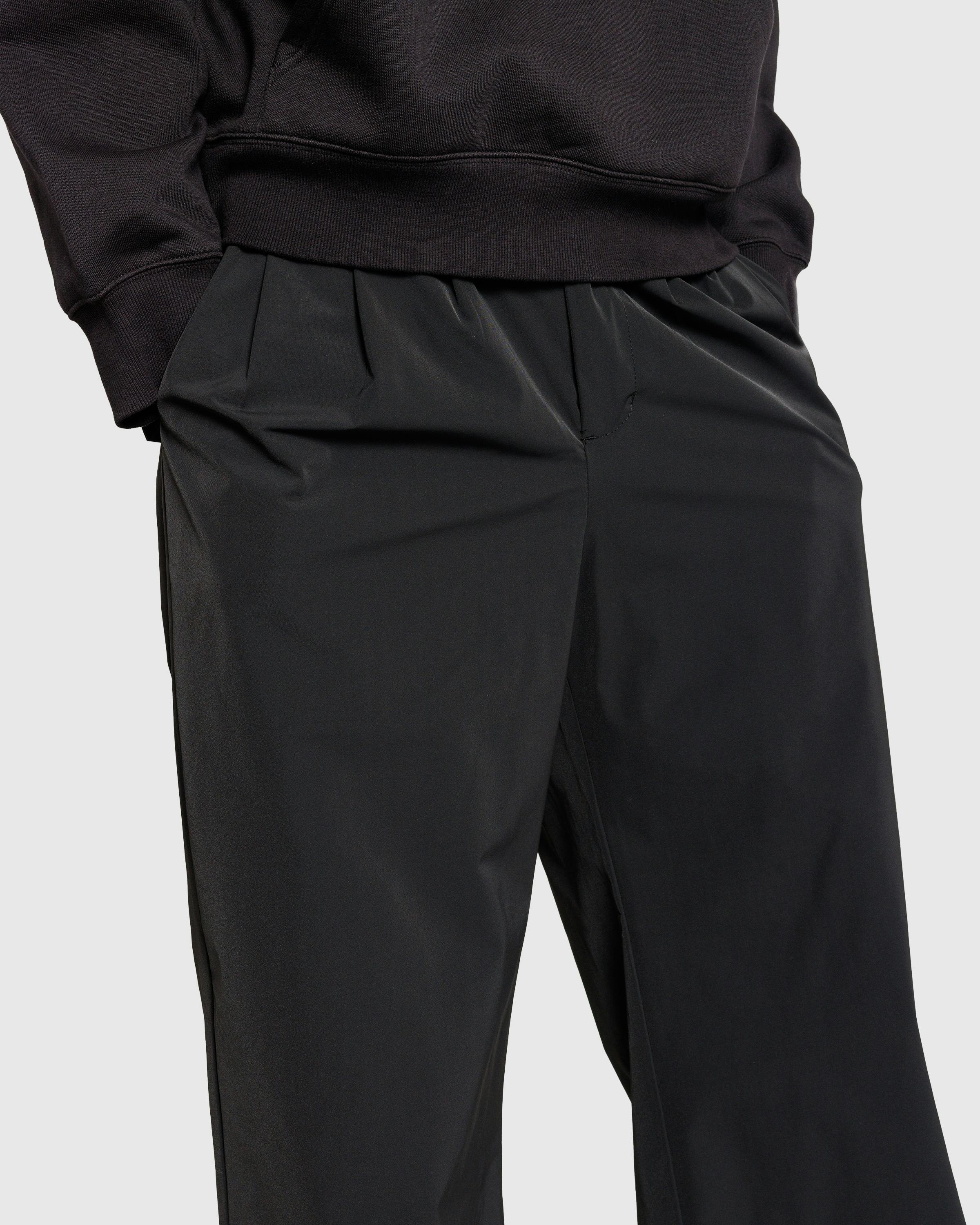 Entire Studios – Cinch Pant Soot - Trousers - Black - Image 4