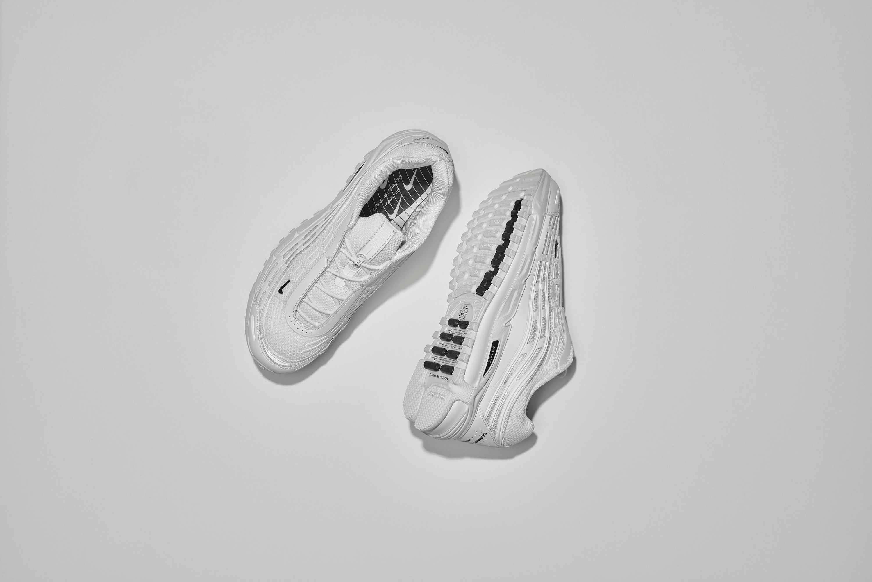 cdg nike air max tl 2.5 sneaker collab in white black leather