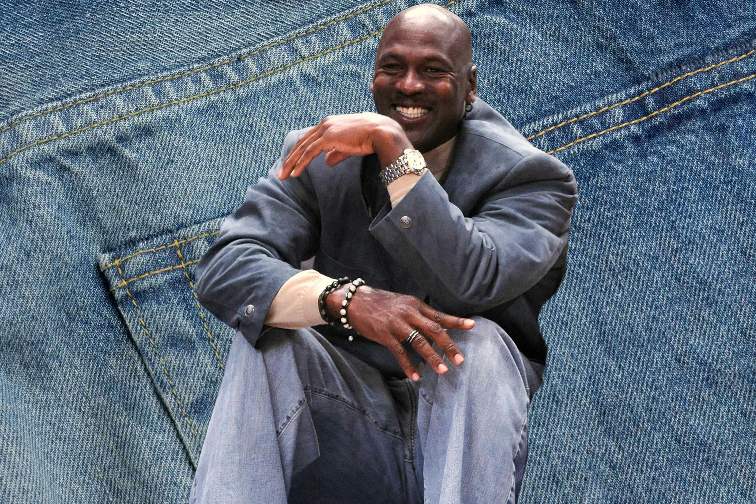 michael jordan wears light blue jeans