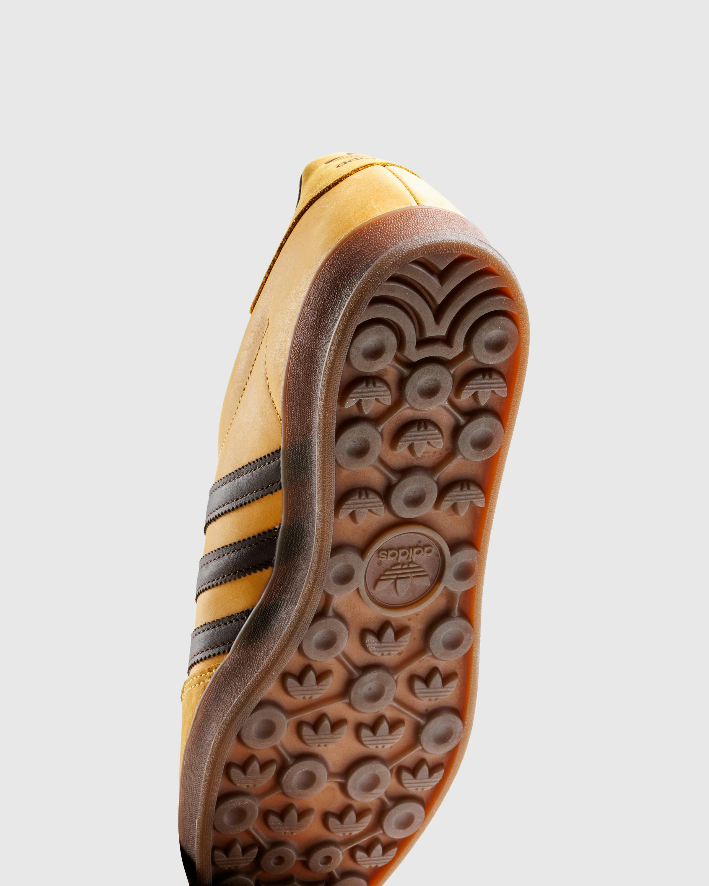 Adidas – Gazelle Indoor Oat/Dark Brown - Low Top Sneakers - Yellow - Image 3