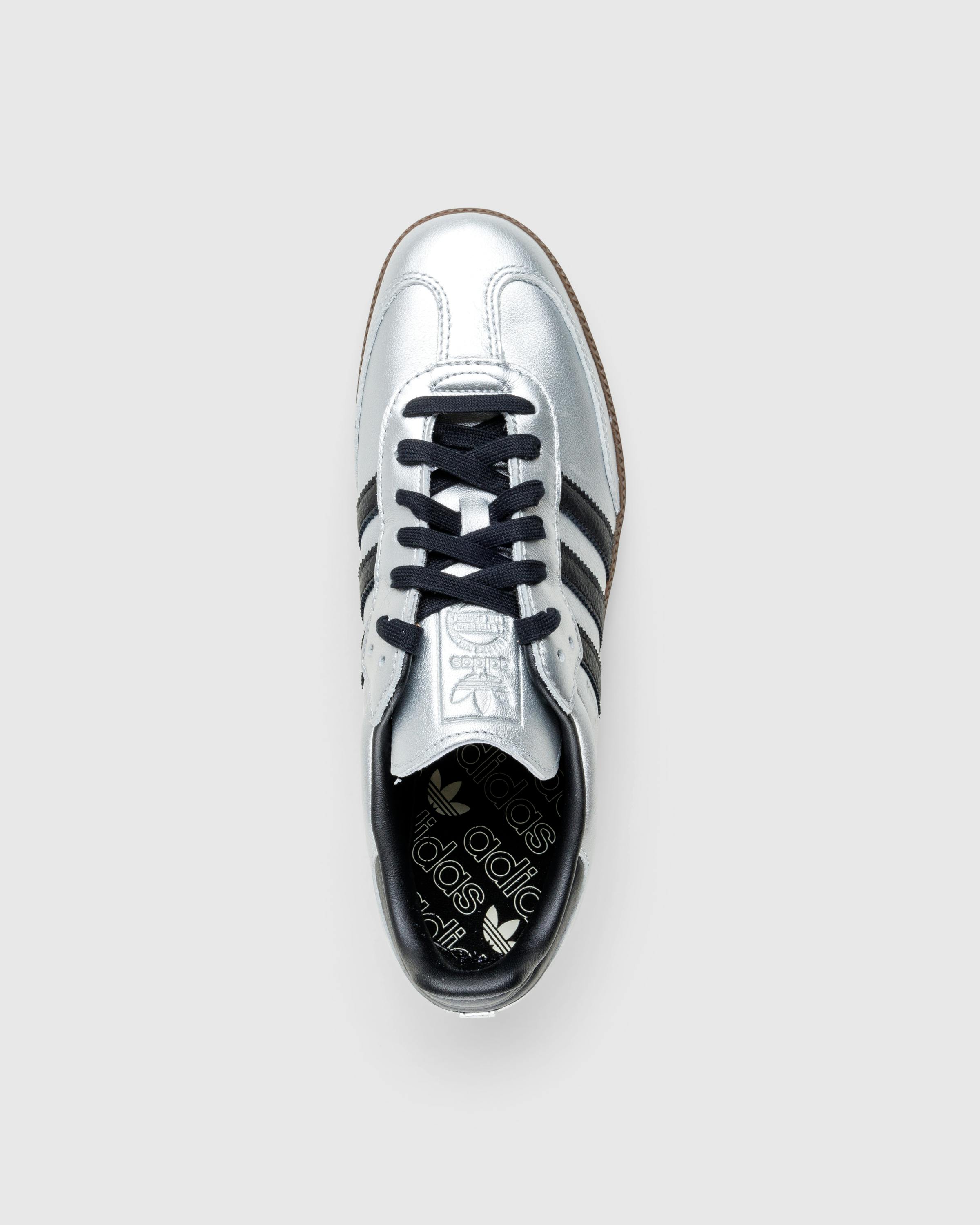 Adidas – Samba OG W Metallic Silver/Core Black/Gum - Low Top Sneakers - Silver - Image 4