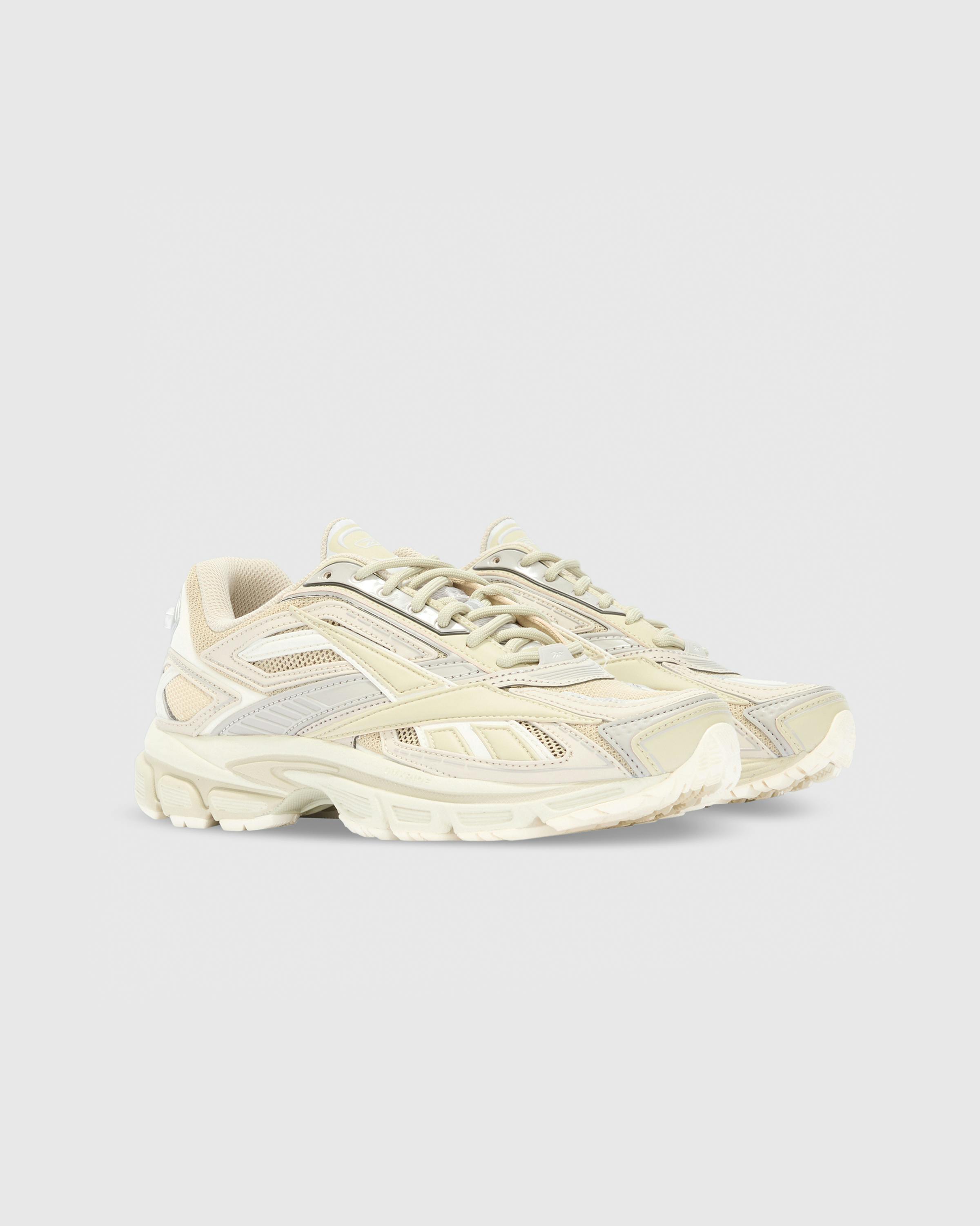 Reebok – Premier Road Ultra Neutral - Low Top Sneakers - Beige - Image 3