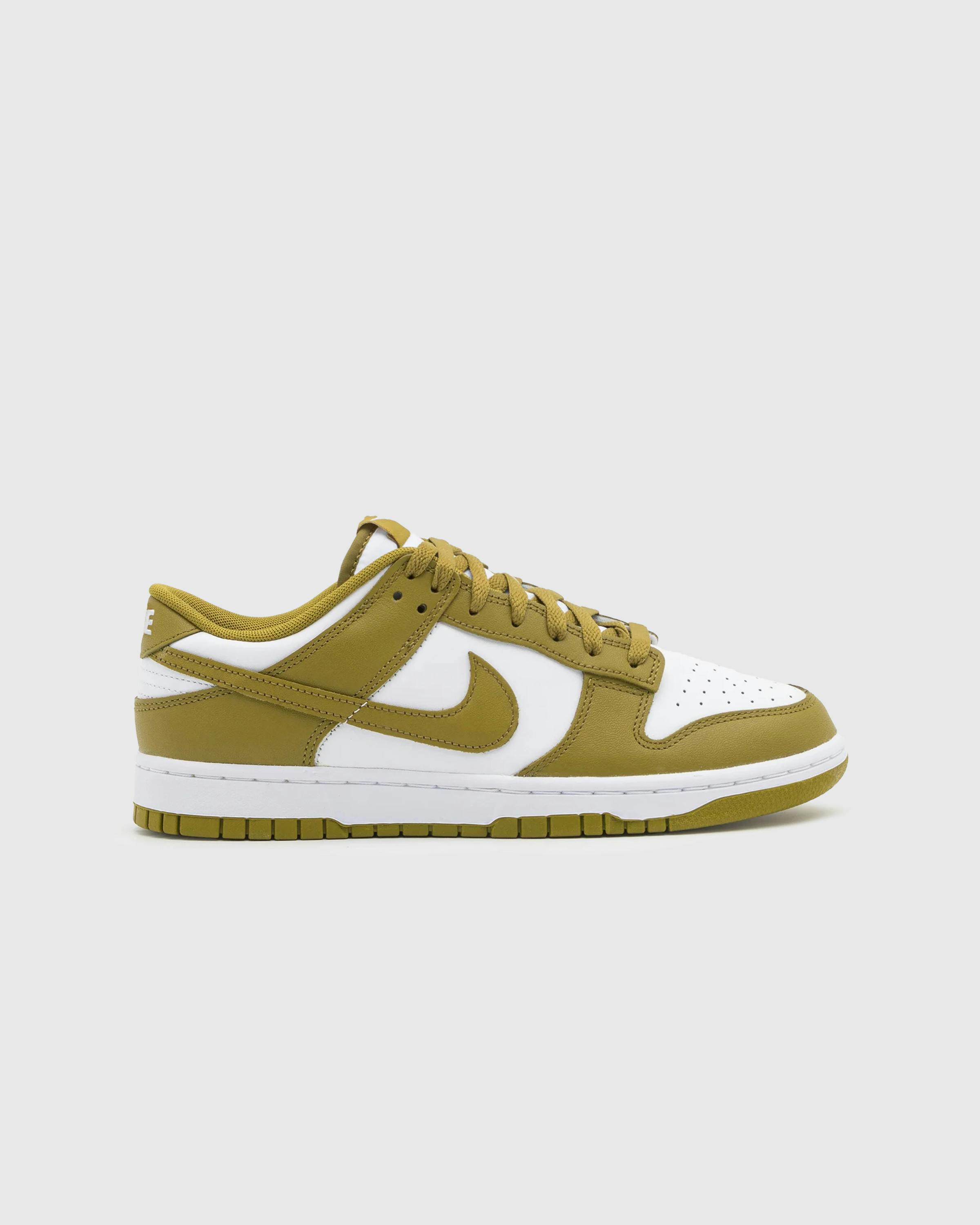 Nike – Dunk Low Retro White/Pacific Moss - Low Top Sneakers - White - Image 1