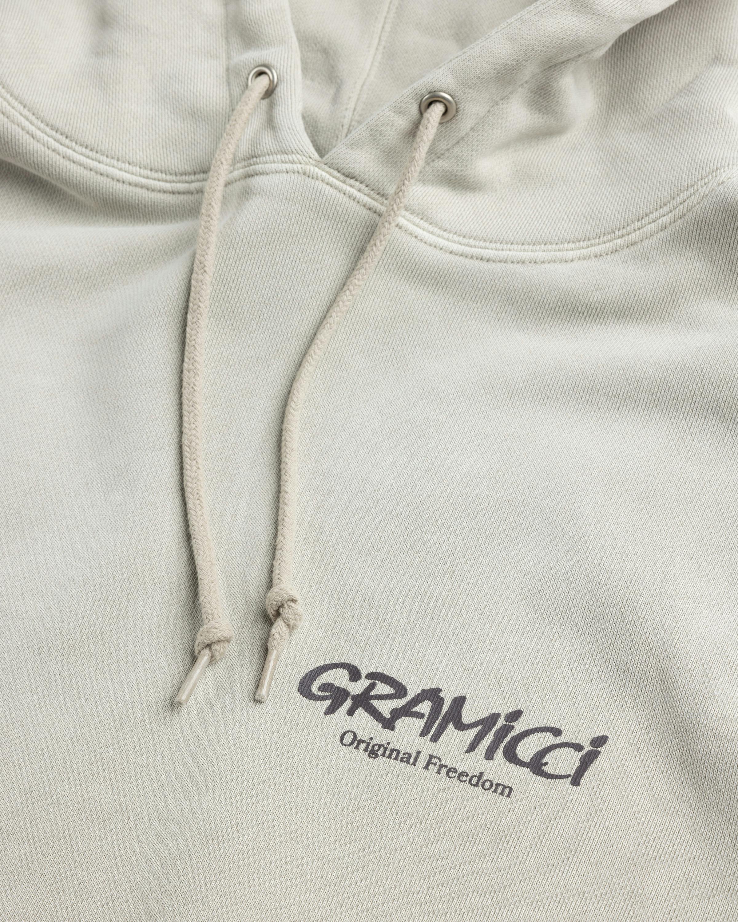 Gramicci – Original Freedom Hooded Sweatshirt Pigment Oat - Hoodies - Beige - Image 4