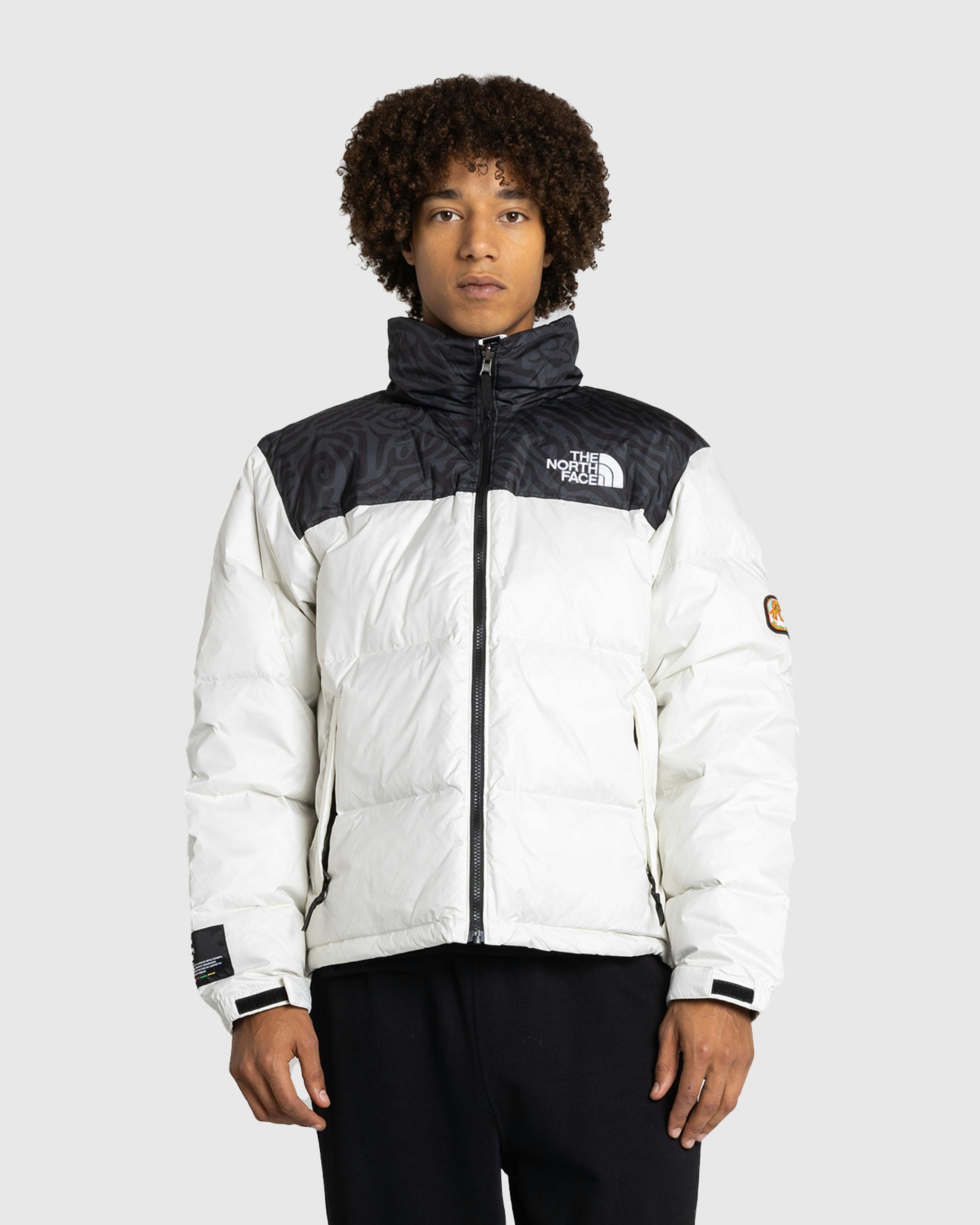 The North Face – M 1996 Retro Nuptse Jacket White Dune/TNF Black - Bomber Jackets - White - Image 2