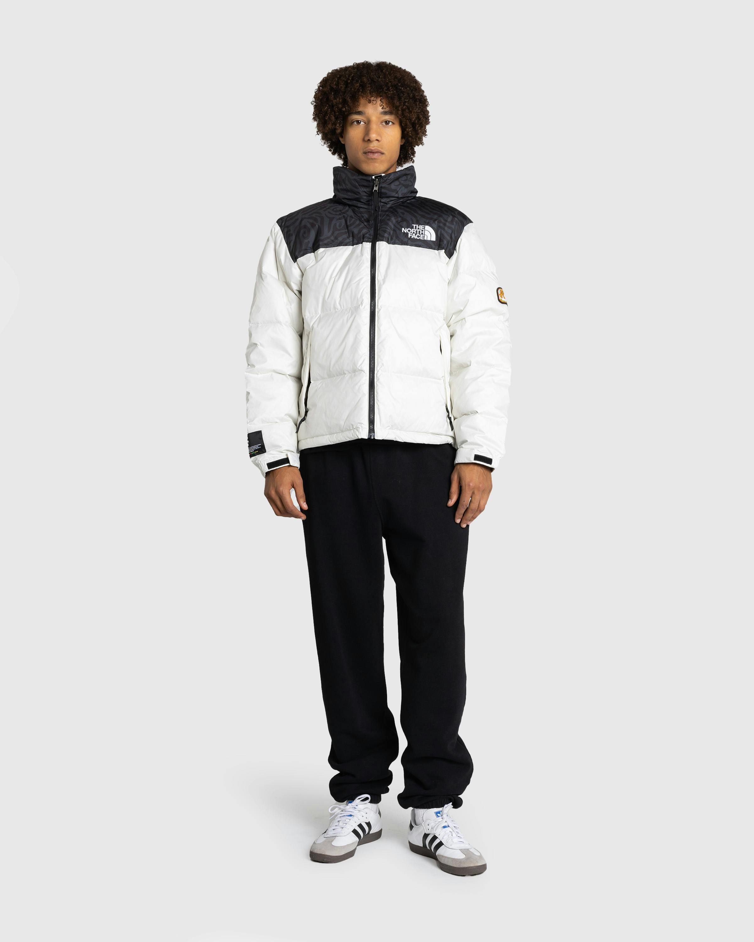 North face nuptse white and black hotsell