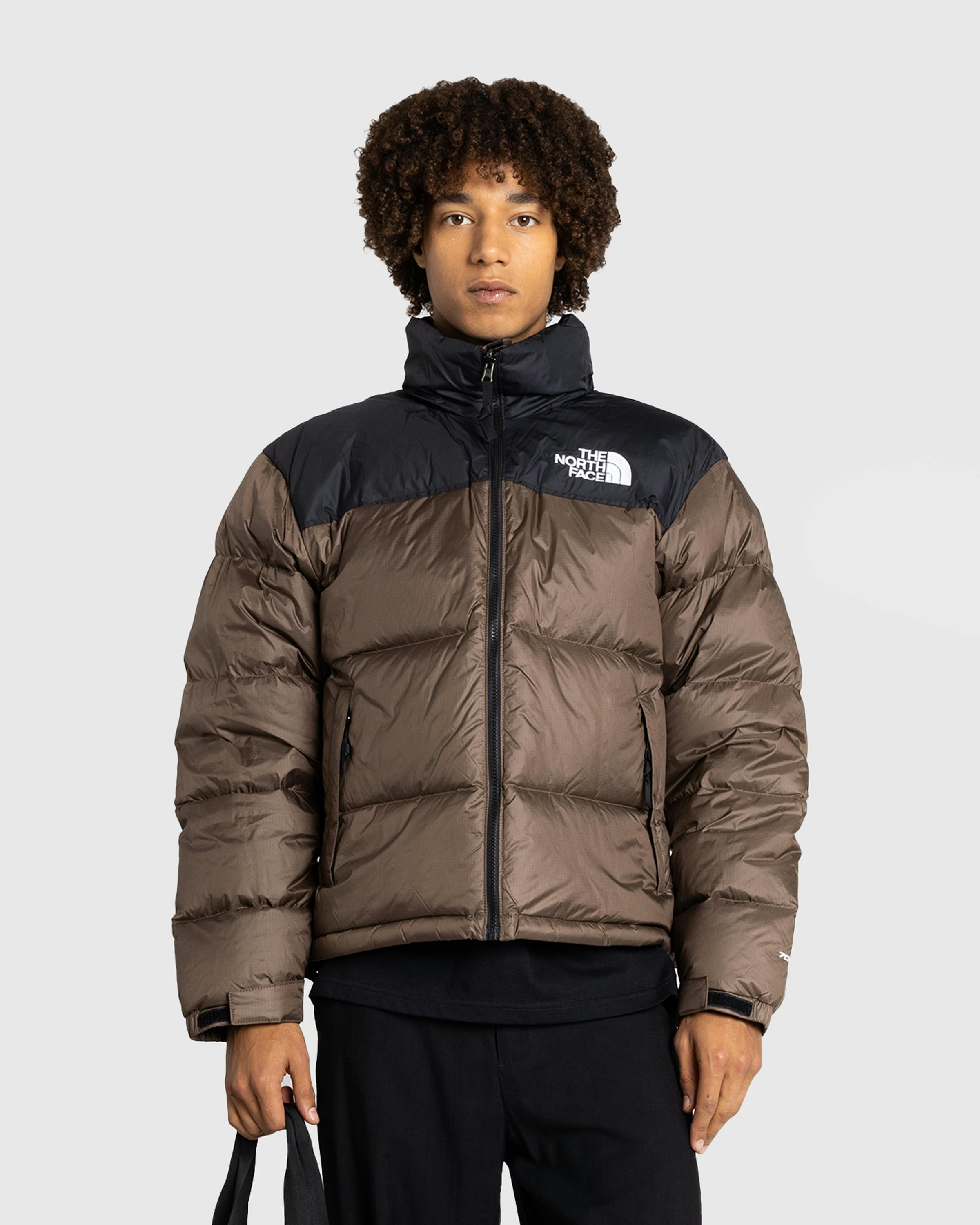 The North Face – M 1996 Retro Nuptse Jacket Smokey Brown/TNF Black - Bomber Jackets - Brown - Image 2