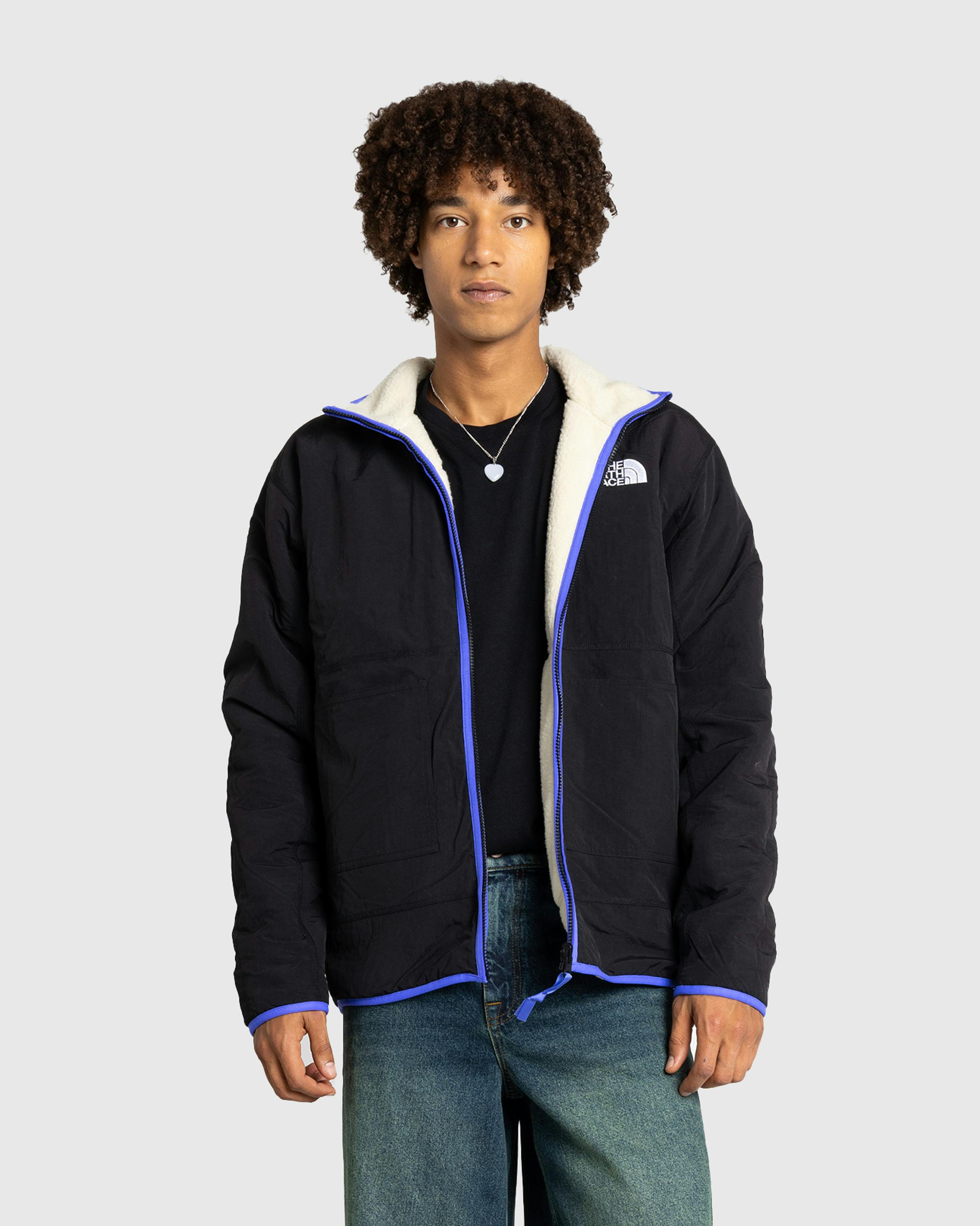 The North Face – M TNF x Yinka Ilori Reversible Fleece Jacket Gravel/TNF Black - Fleece Jackets - Beige - Image 5