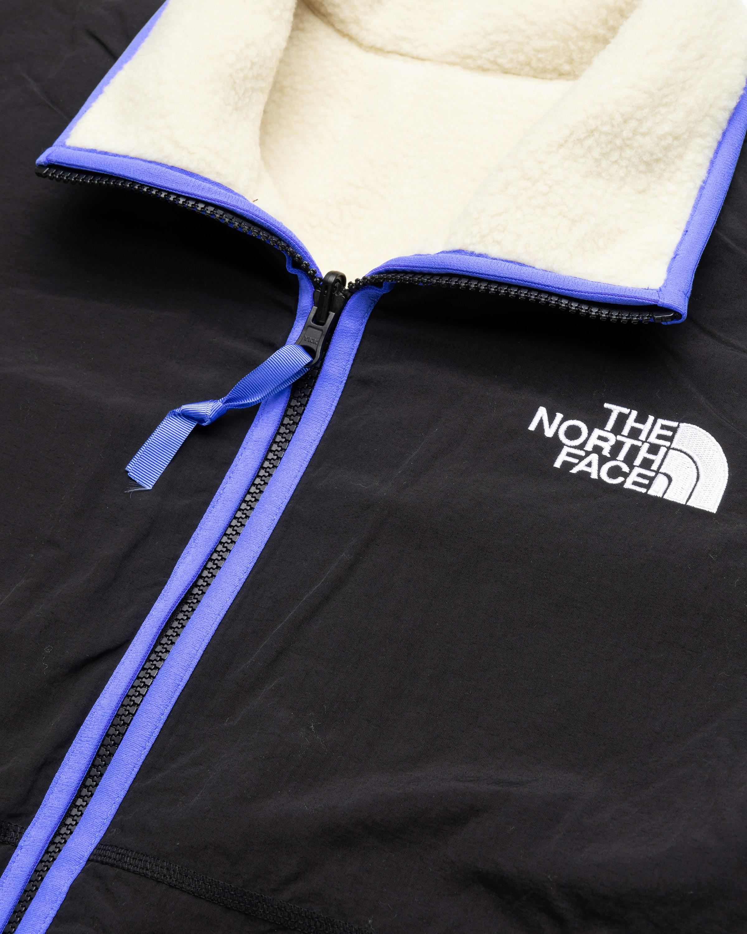 The North Face – M TNF x Yinka Ilori Reversible Fleece Jacket Gravel/TNF Black - Fleece Jackets - Beige - Image 7