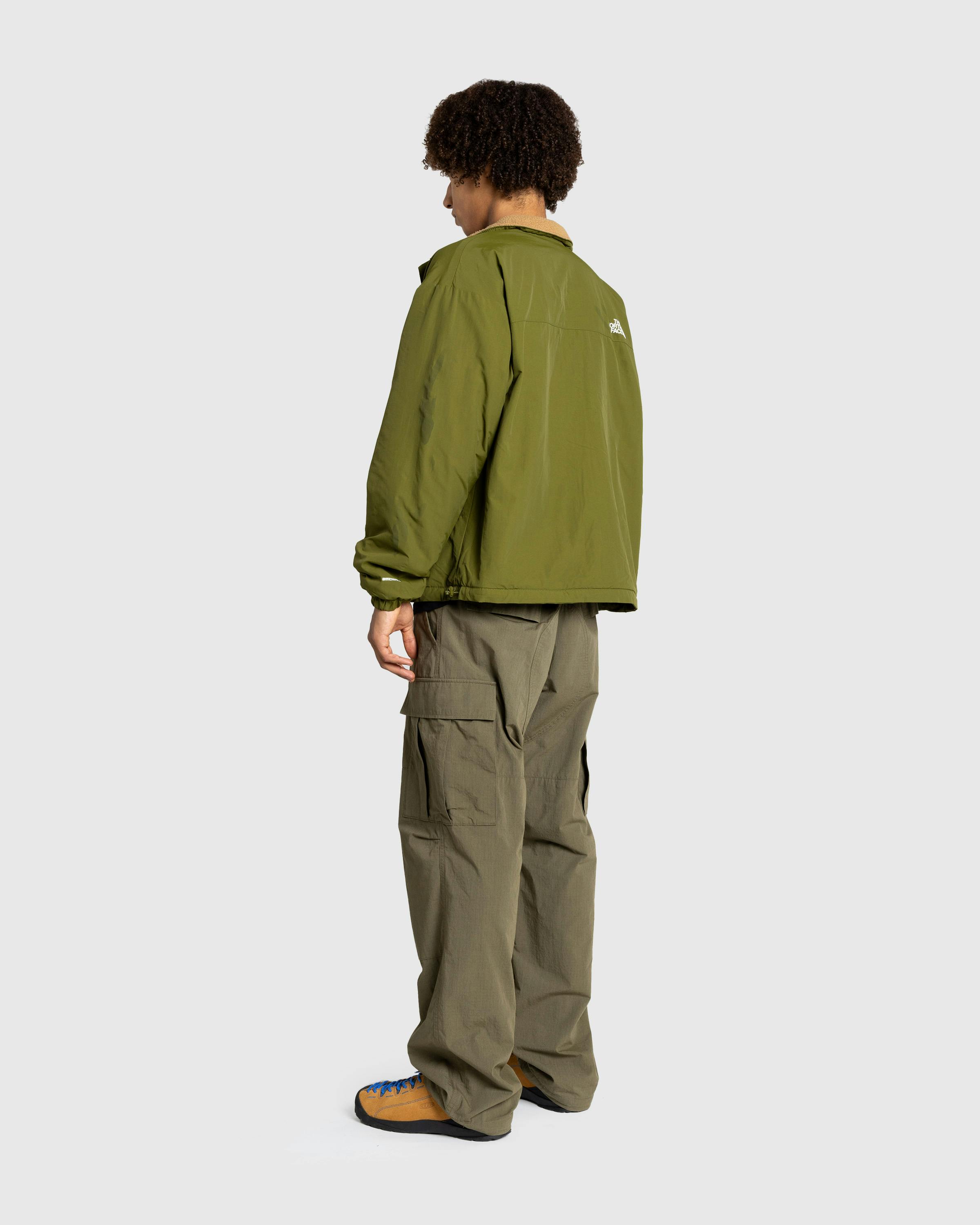 The North Face – M Yumiori Reversible Jacket Forest Olive/Utility Brown - Bomber Jackets - Green - Image 4