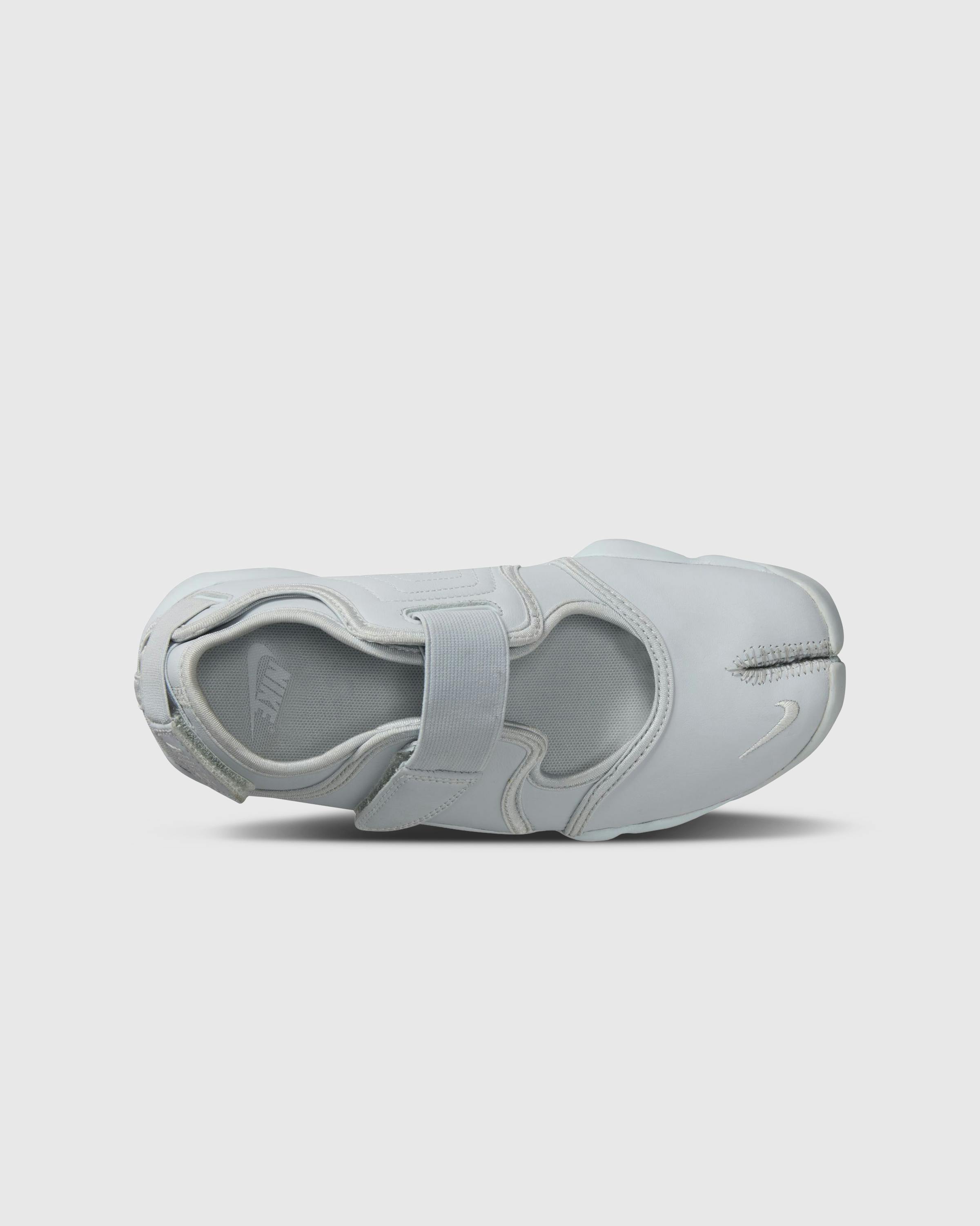 Nike – Air Rift Pure Platinum/Pure Platinum - Low Top Sneakers - Grey - Image 3