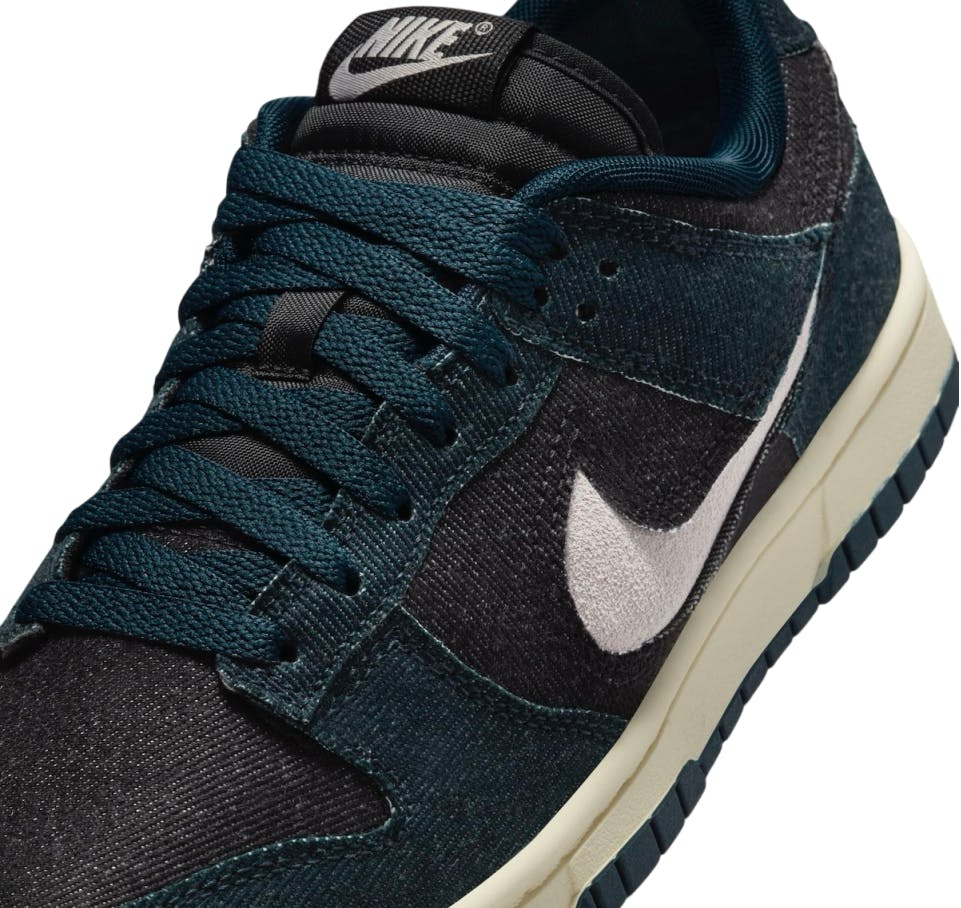 Nike dunk comfort denim hotsell