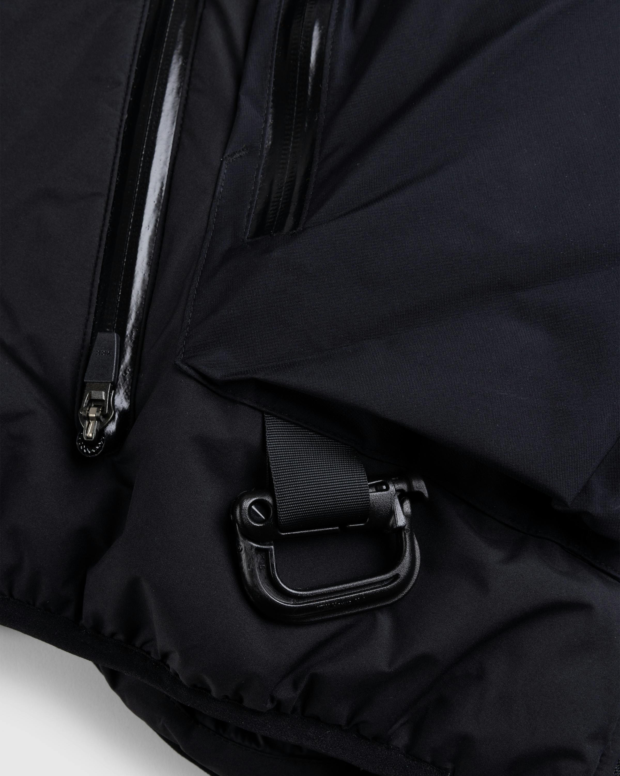 ACRONYM – J68W-BQ Jacket Black - Windbreakers - Black - Image 6