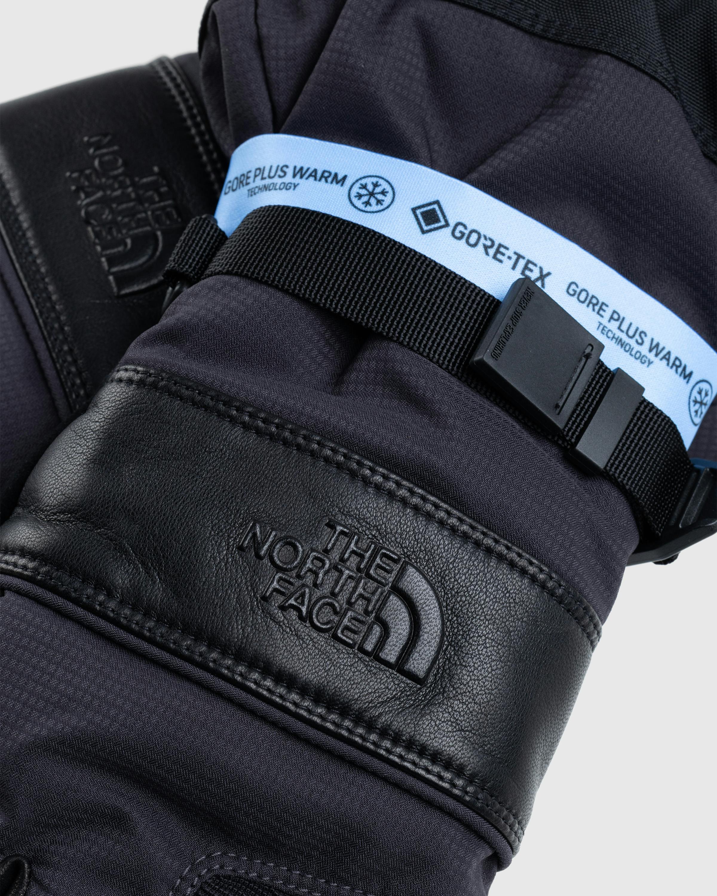 The North Face – Montana Pro GORE-TEX Gloves TNF Black/Weathered Black - 5-Finger - Black - Image 2