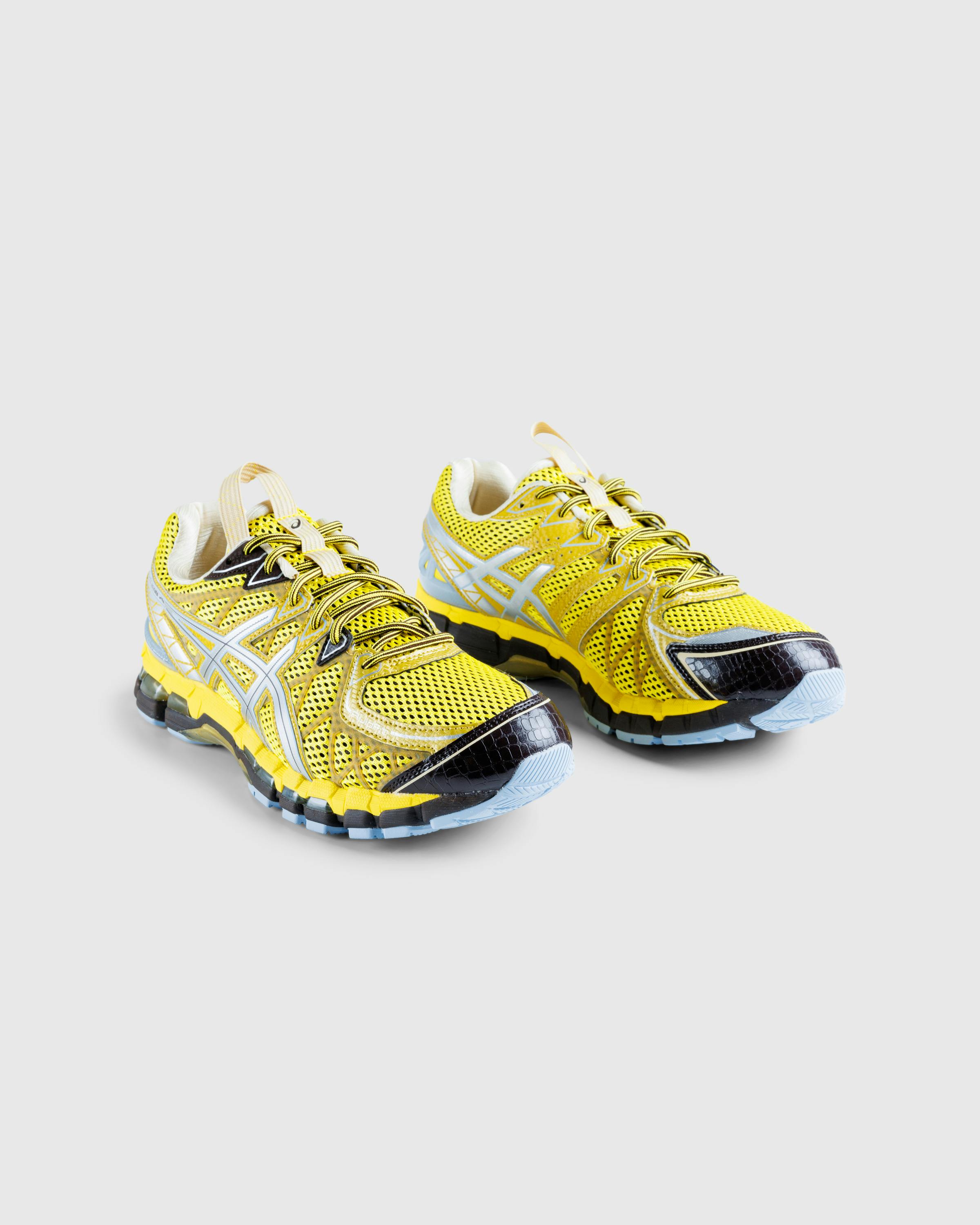 ASICS – GEL-Kayano 20 Vibrant Yellow/Pure Silver - Low Top Sneakers - Yellow - Image 3