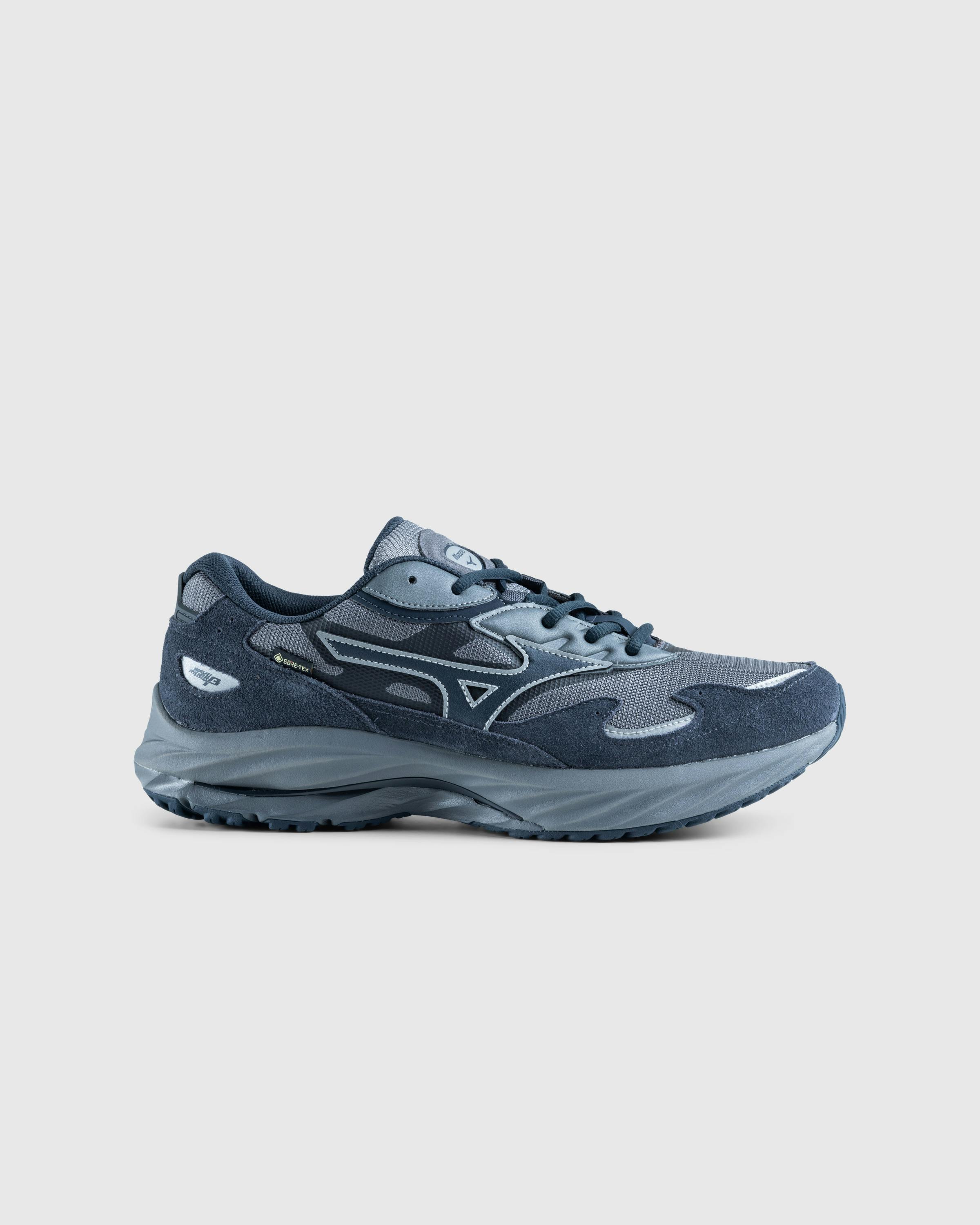 Mizuno – Wave Rider Beta GTX Quiet Shade/Vulcan/Silver - Low Top Sneakers - Grey - Image 1