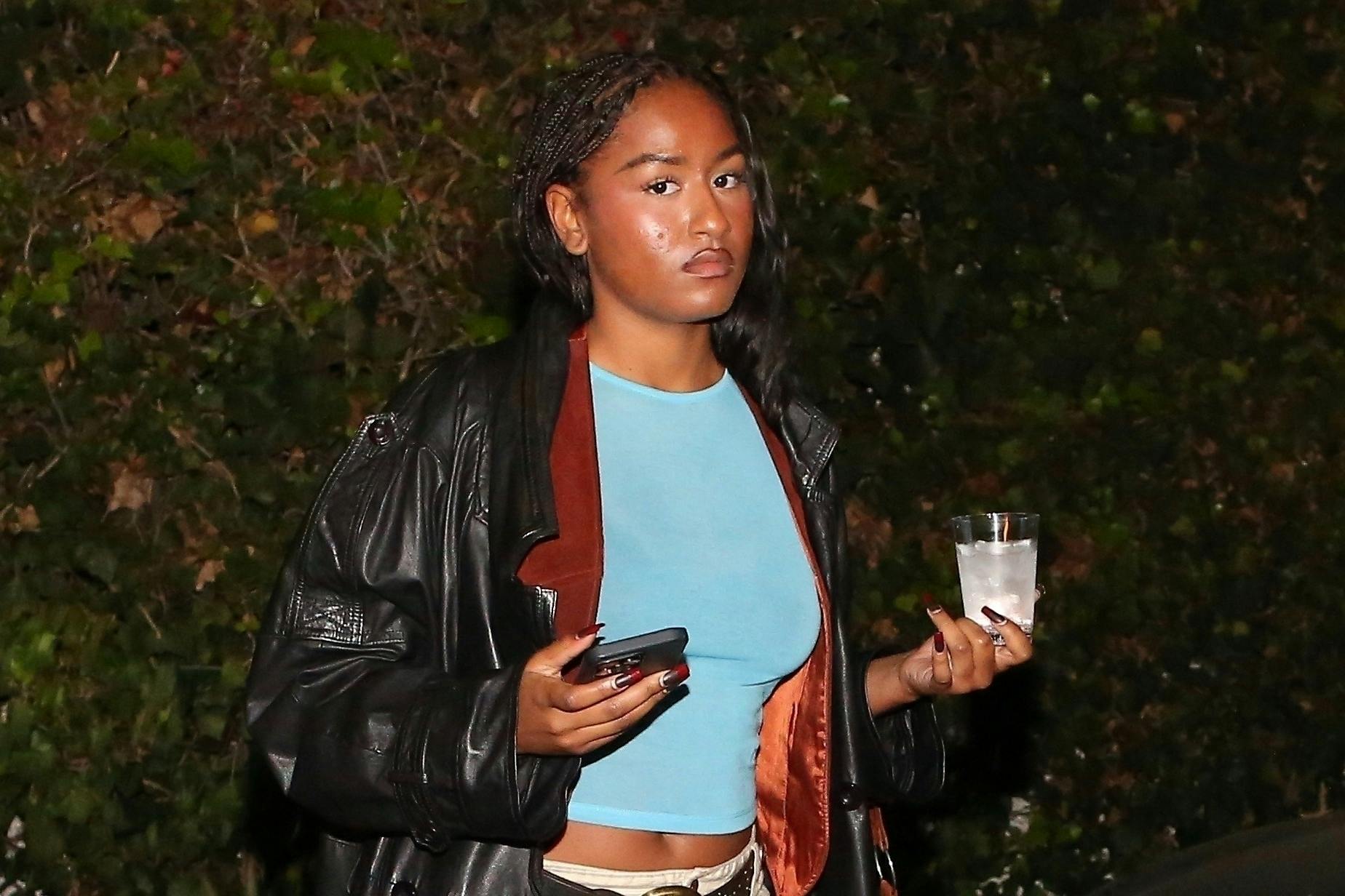 sasha malia obama halloween