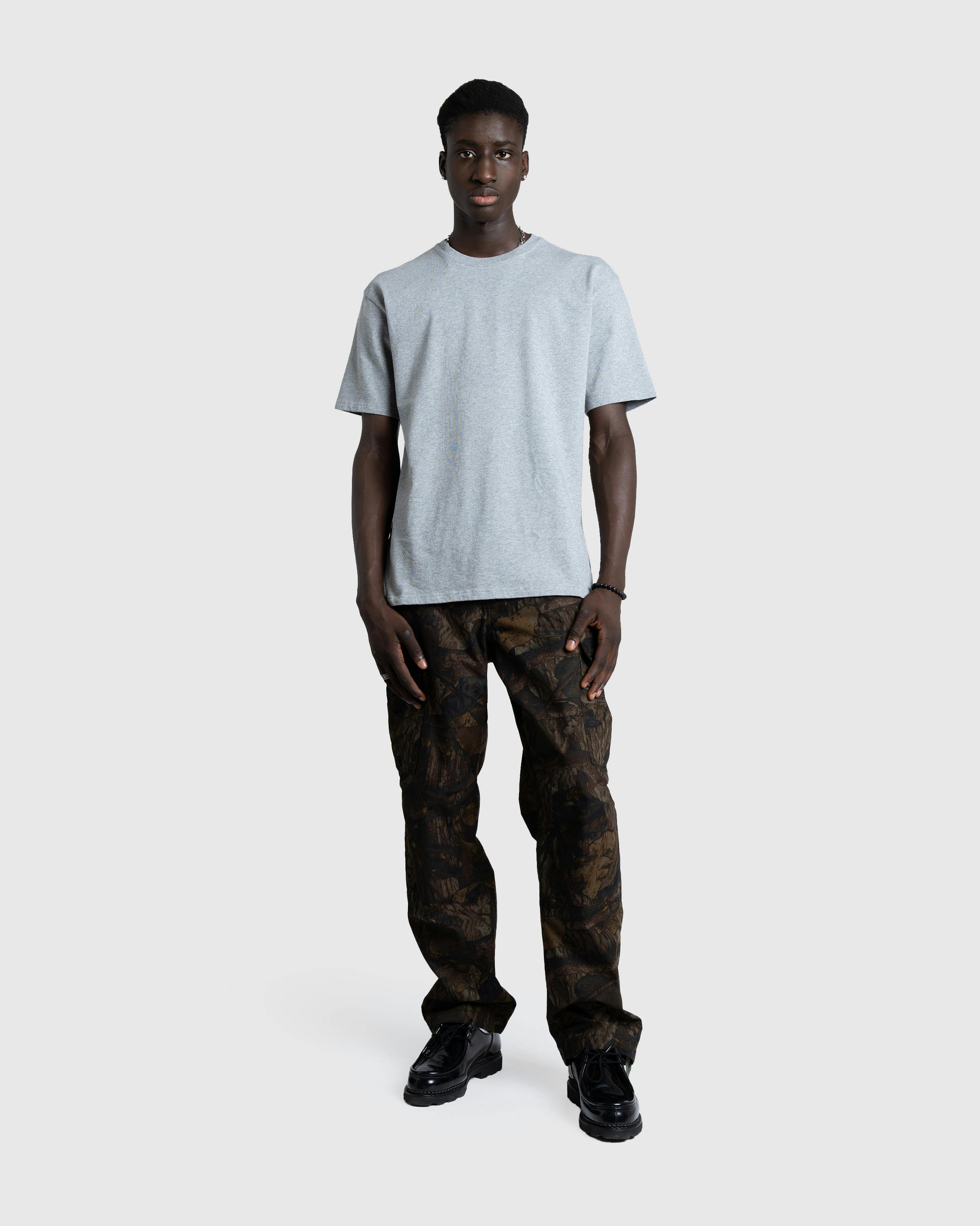 Highsnobiety HS05 – T-Shirt Grey - T-Shirts - Grey - Image 3