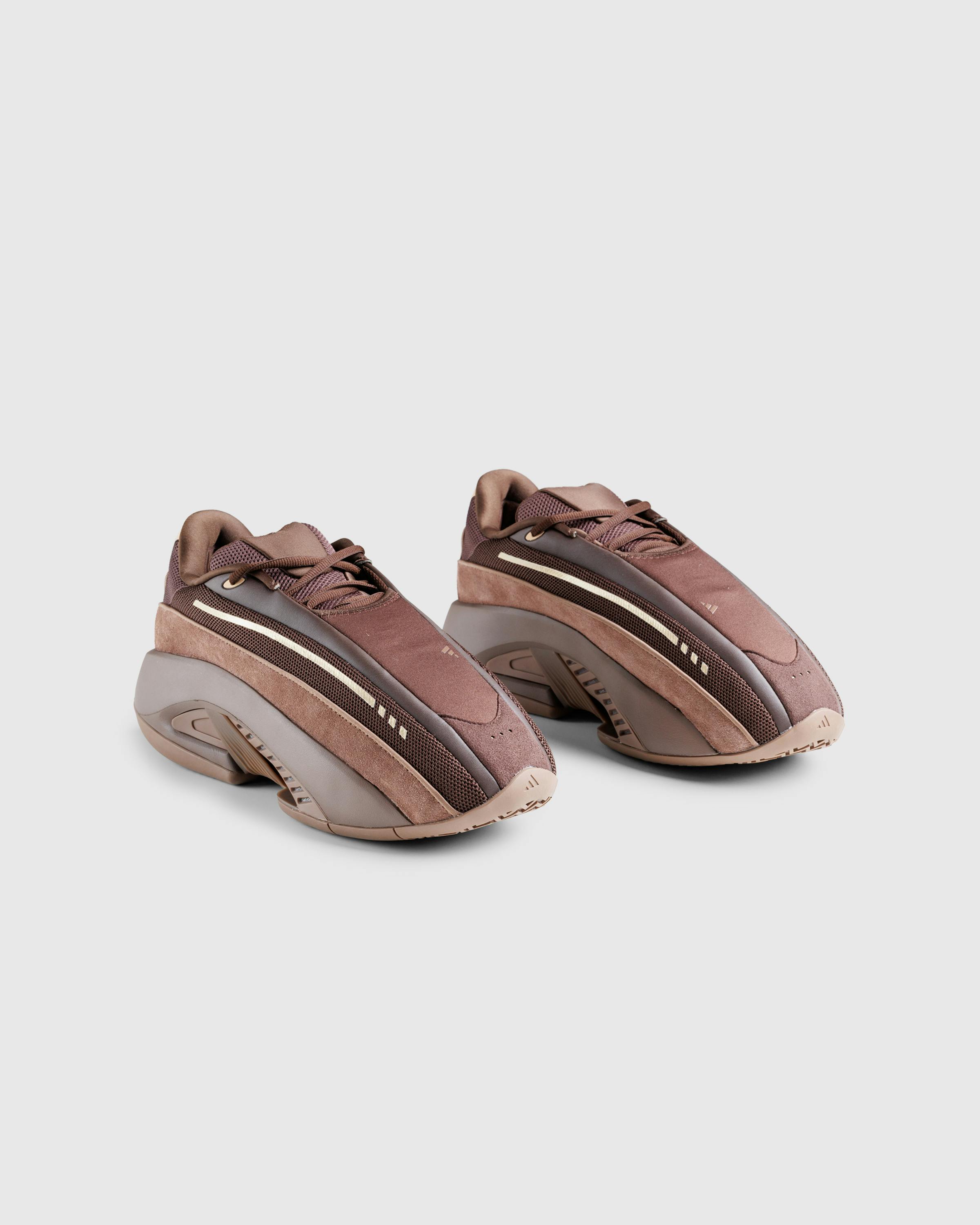 adidas – Mad IIInfinity Brown - Low Top Sneakers - Brown - Image 4